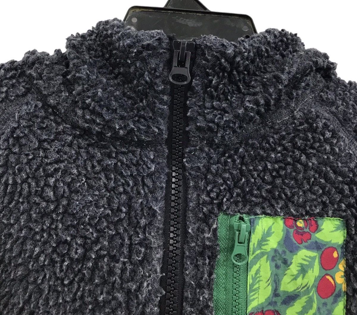 Japanese Brand TITICACA HAPPY TRADE SINCE 1977 JACKET HOODIE Size US L / EU 52-54 / 3 - 3 Thumbnail