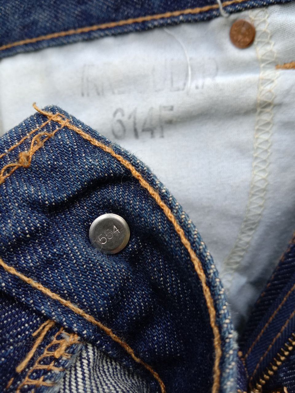 Levi's Vintage 80s Levi’s 505 Denim Flare Jeans Size US 30 / EU 46 - 22 Thumbnail