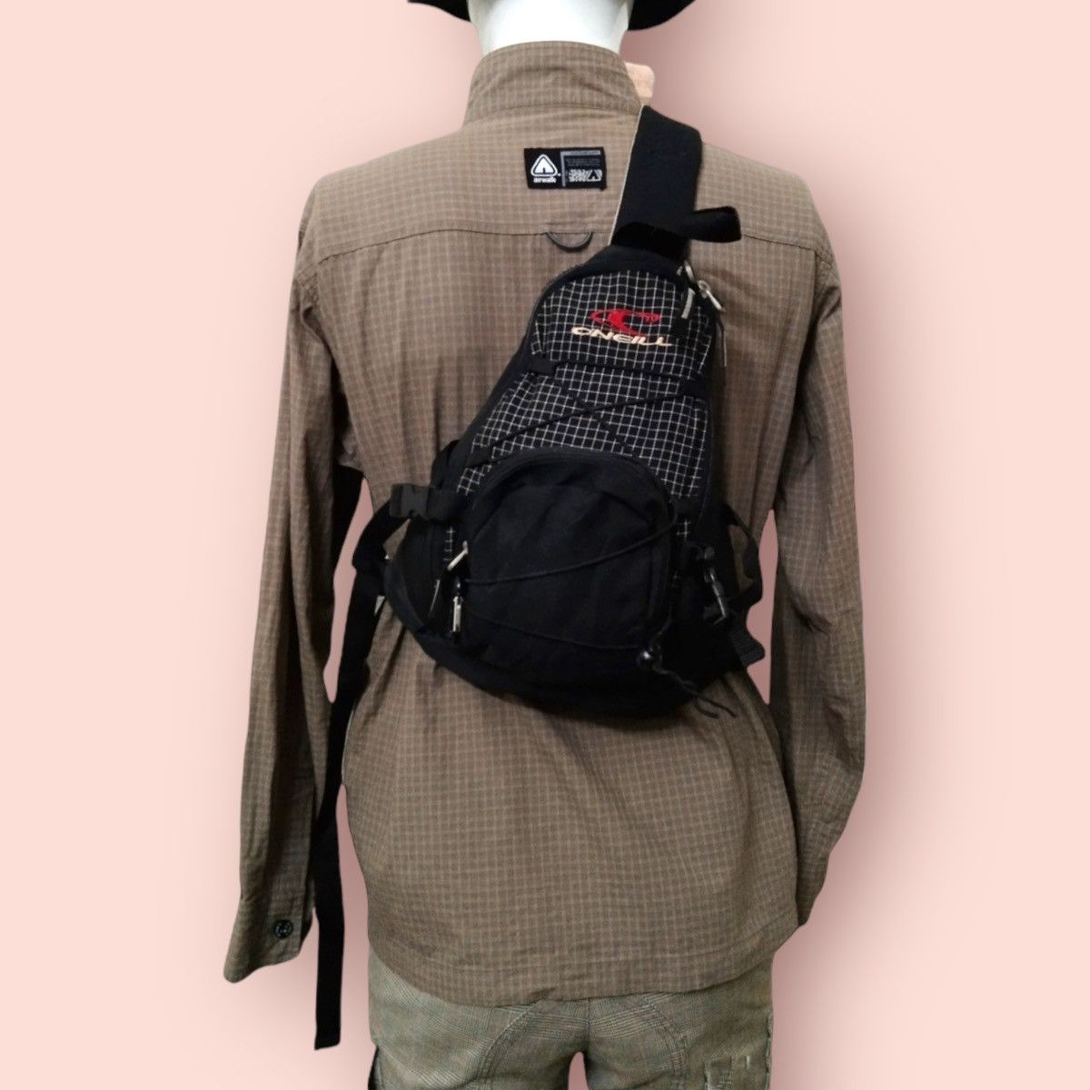 image of Oneill x Oneills Vintage O'neill Tri-Harness Body Bag Small in Black, Men's