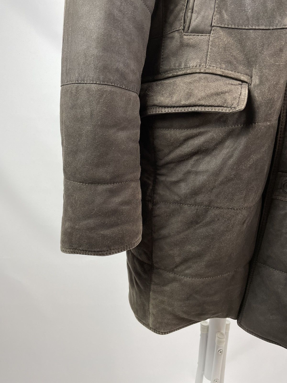 Bugatti Bugatti Genuine Leather Goat Suede Coat size 56 Size US XL / EU 56 / 4 - 3 Thumbnail