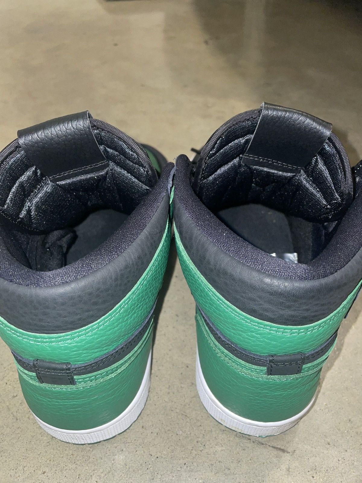 Jordan Brand Jordan 1 “Pine Green” Size US 8.5 / EU 41-42 - 11 Thumbnail