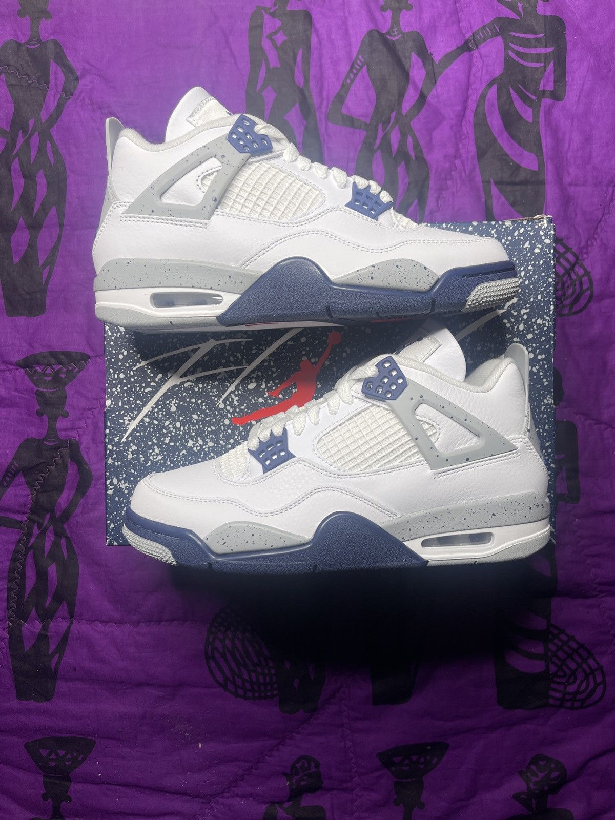 Jordan 4 Midnight Navy