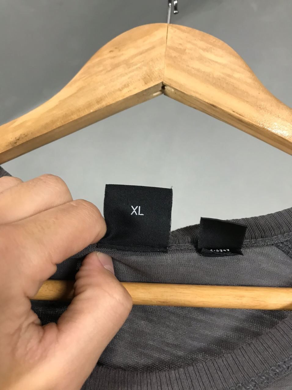 Hugo Boss Hugo Boss Luxury Gray Longsleeve Size US XL / EU 56 / 4 - 5 Thumbnail