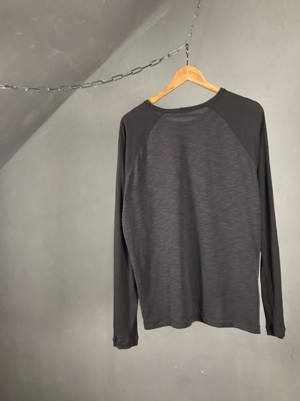 Hugo Boss Hugo Boss Luxury Gray Longsleeve Size US XL / EU 56 / 4 - 6 Thumbnail