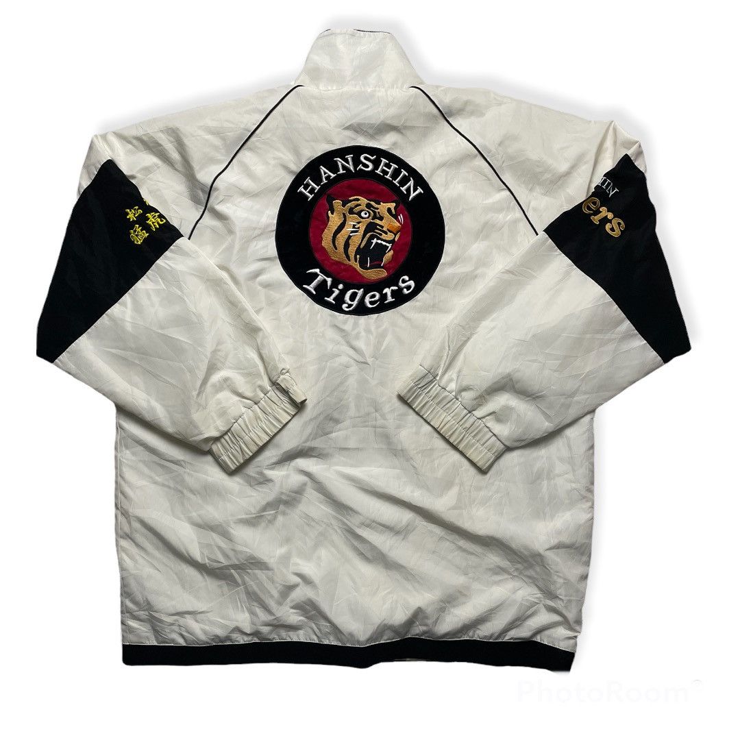 Japanese Brand × Vintage Vintage HANSHIN TIGERS BIG LOGO LIGHT Jacket Size US L / EU 52-54 / 3 - 2 Thumbnail