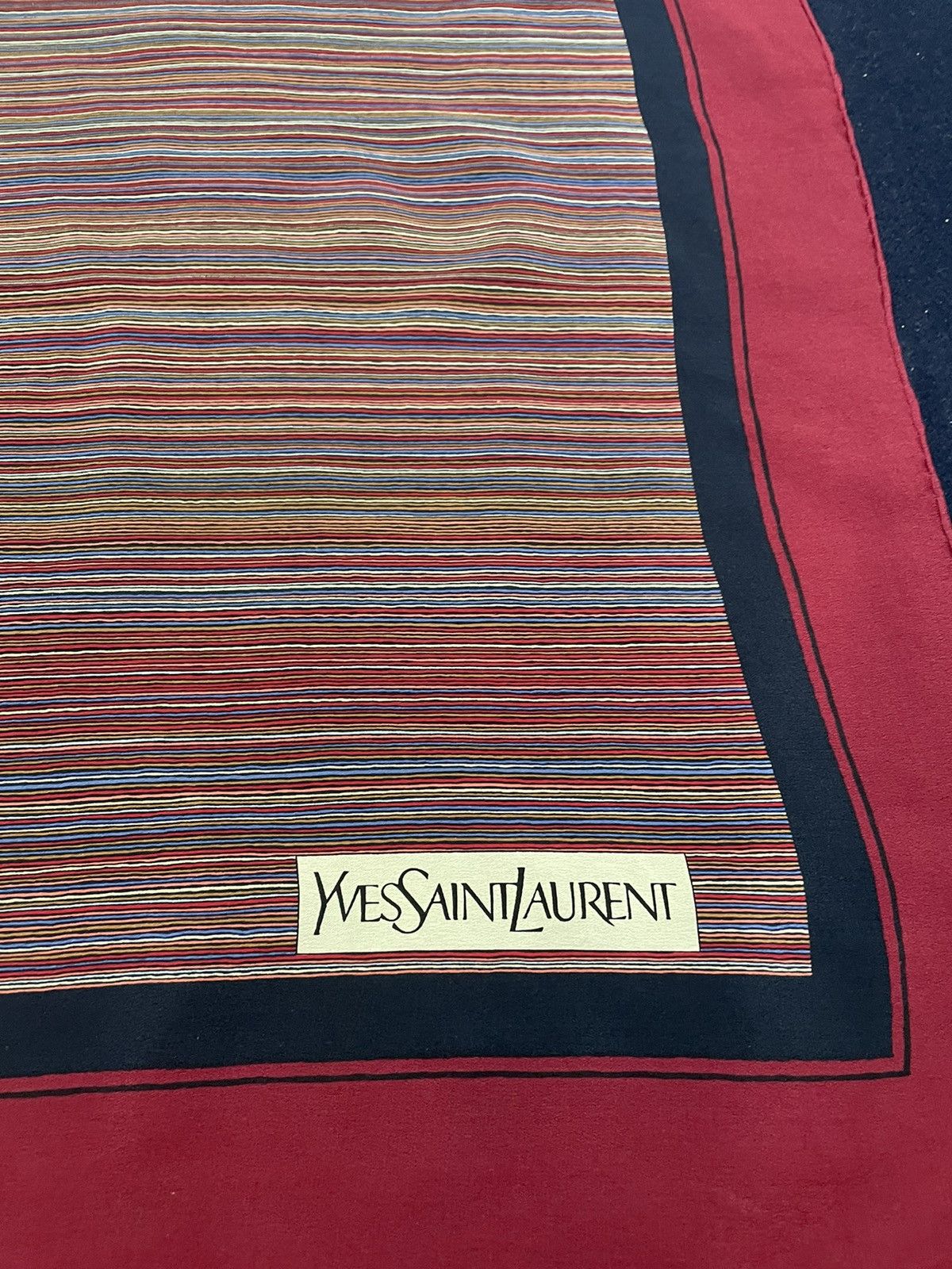 Other × Vintage × Yves Saint Laurent Yves Saint Laurent Silk Scarf Size ONE SIZE - 2 Thumbnail