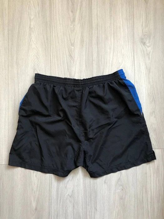 Vintage Vintage Nike Shorts Nylon Y2K Size US 36 / EU 52 - 3 Thumbnail