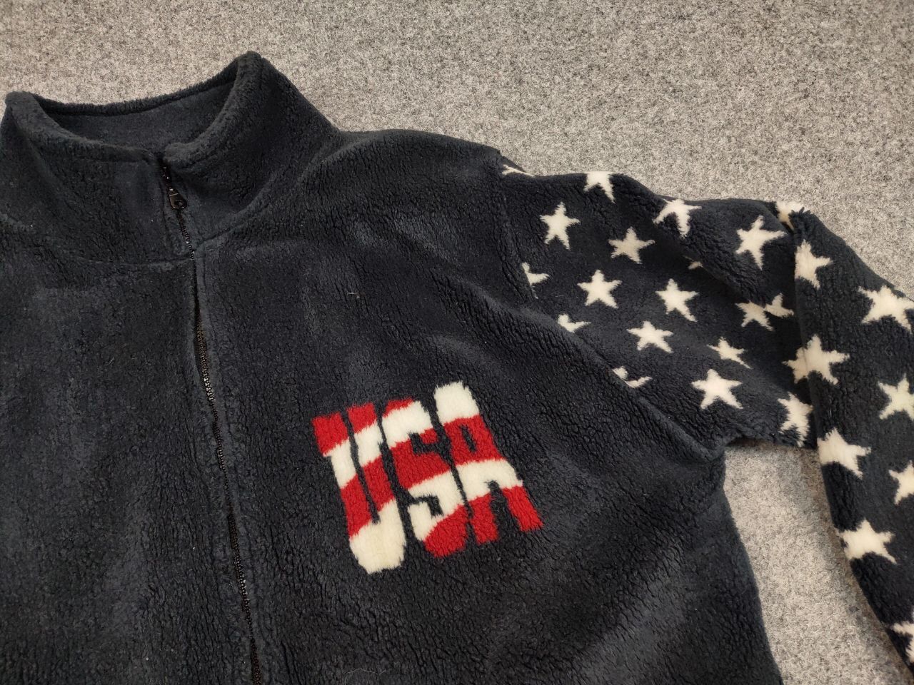 Vintage Vintage 90's Fleece Jacket All Over Logo Flag USA American Size US L / EU 52-54 / 3 - 11 Thumbnail