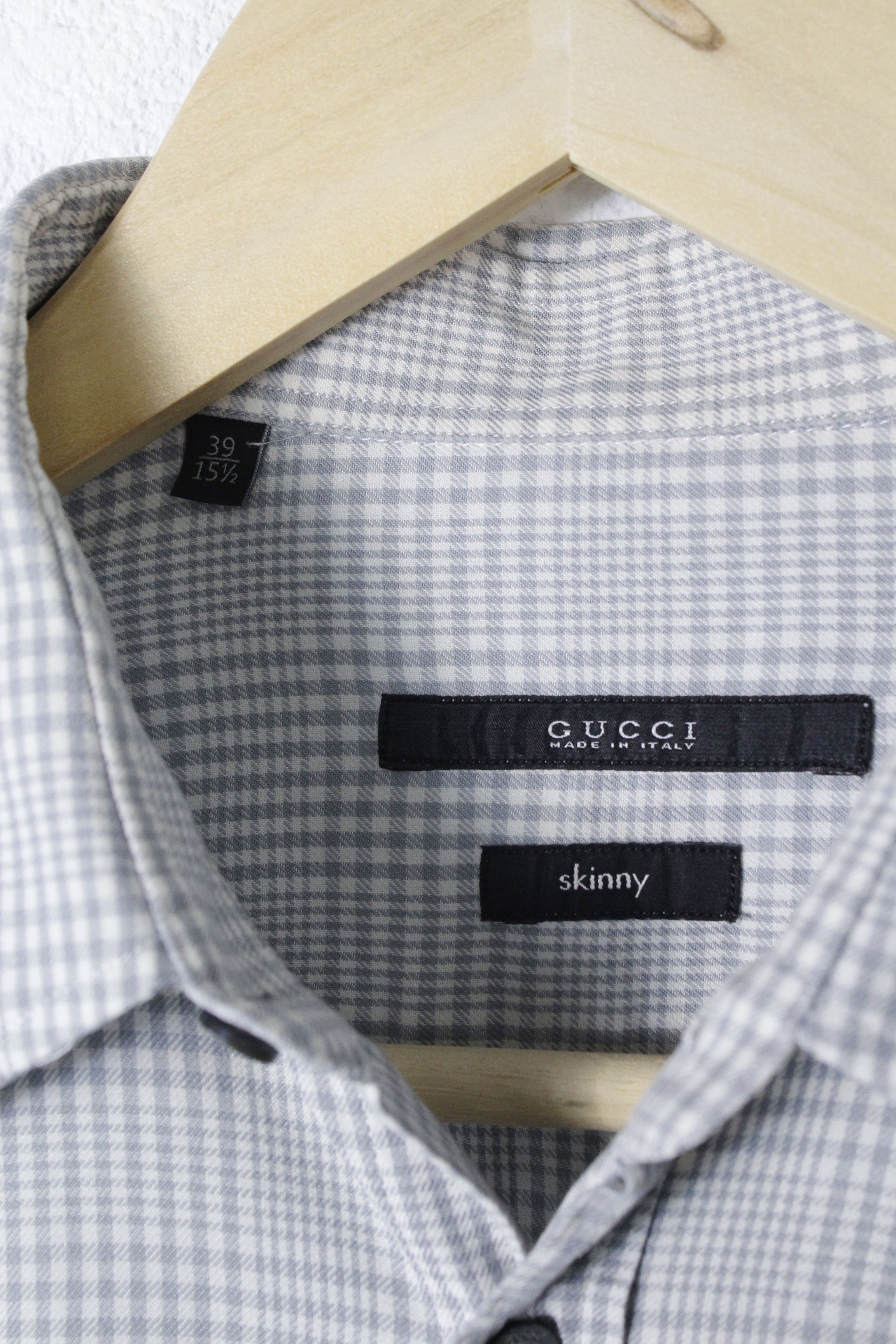 Flannel × Gucci Gucci Gray Check Sleeve Logo RUNWAY Flannel Formal Shirt Size US M / EU 48-50 / 2 - 5 Thumbnail