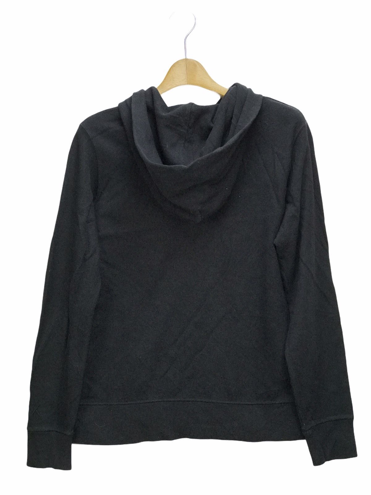 Kaws × Uniqlo Uniqlo X Kaws X Peanuts Hoodie Jacket Size US L / EU 52-54 / 3 - 2 Thumbnail