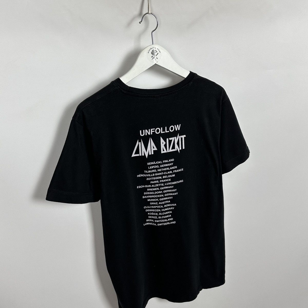 Band Tees Vintage 00s Y2K Limp Bizkit Unfollow tour tee rock band Size US L / EU 52-54 / 3 - 6 Thumbnail