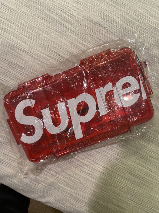 Supreme Supreme x Pelican 1060 Waterproof Case Red | Grailed