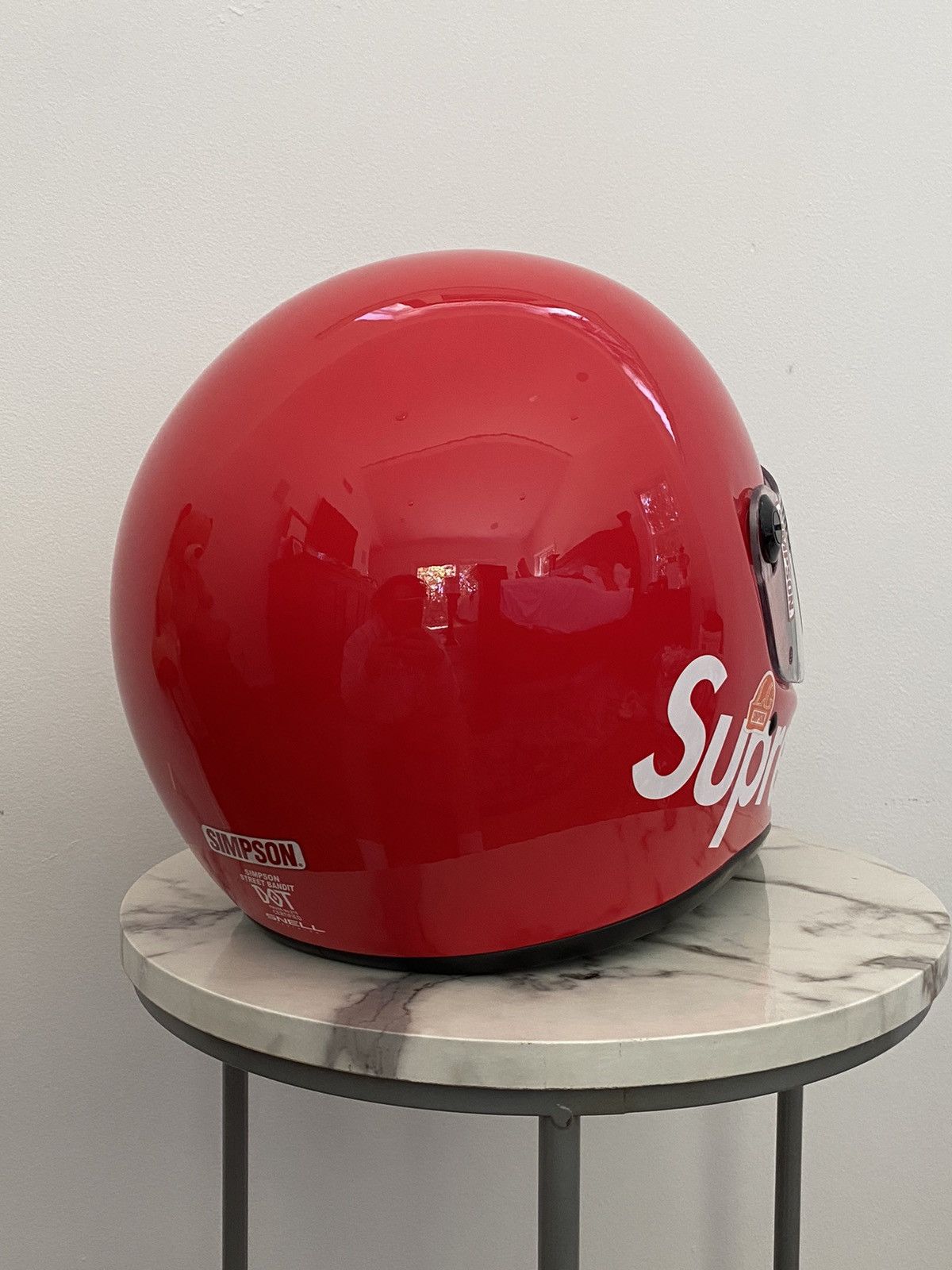 Supreme Supreme Simpson Street Bandit Helmet Red Size ONE SIZE - 4 Thumbnail