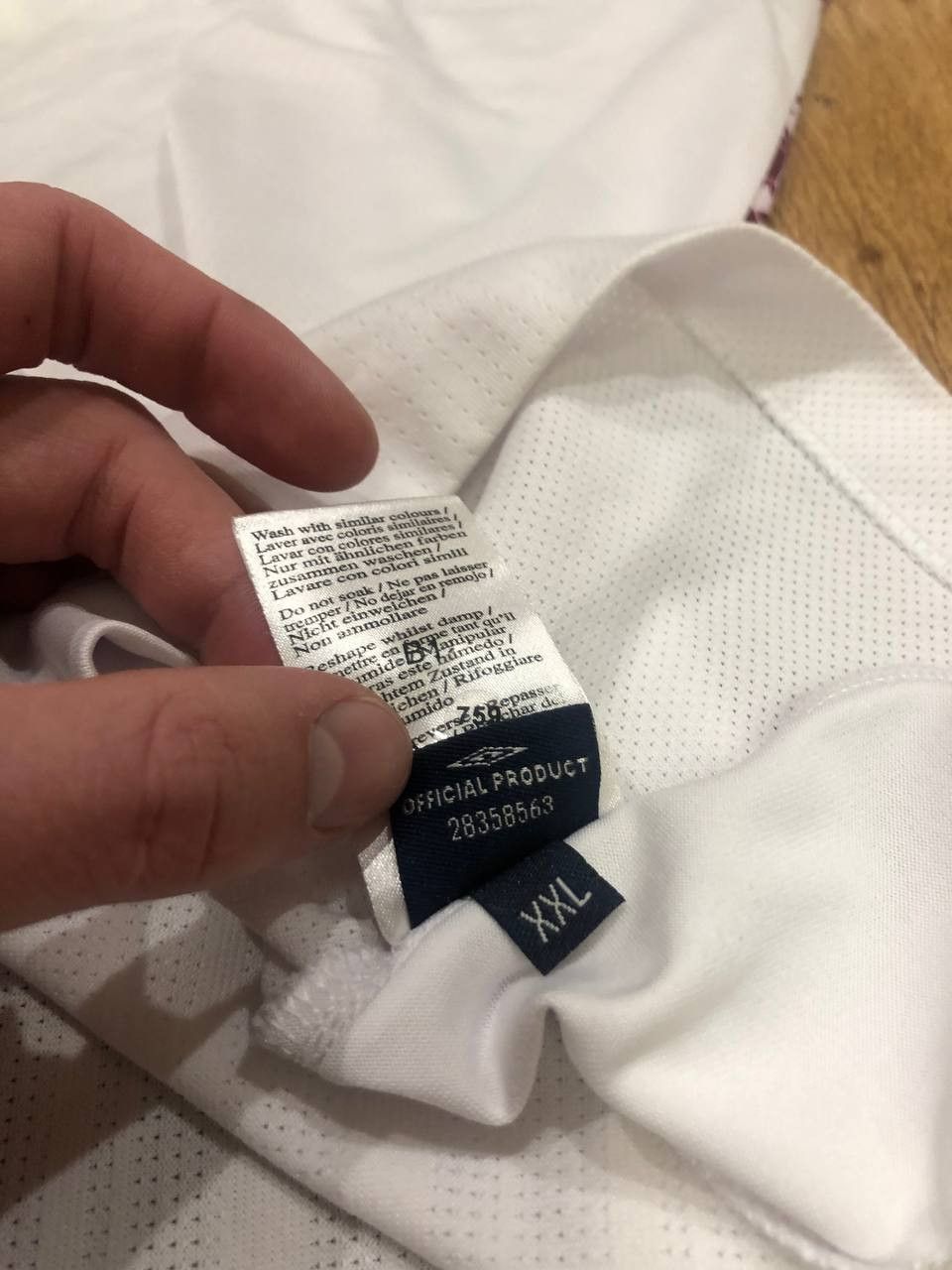 Umbro × Vintage West Ham United Away Football Shirt 2007/2008 long sleeve Size US XXL / EU 58 / 5 - 11 Thumbnail