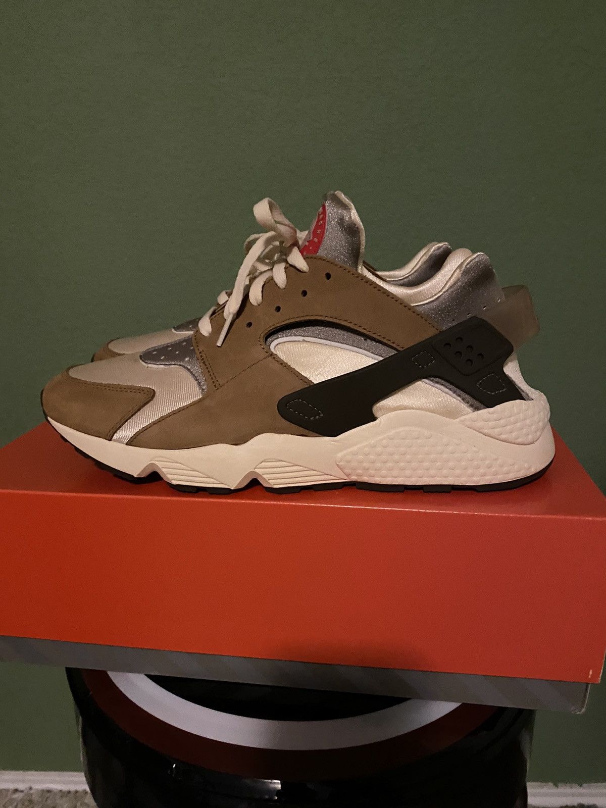 Pre-owned Nike X Stussy Huarache Shoes In Brown