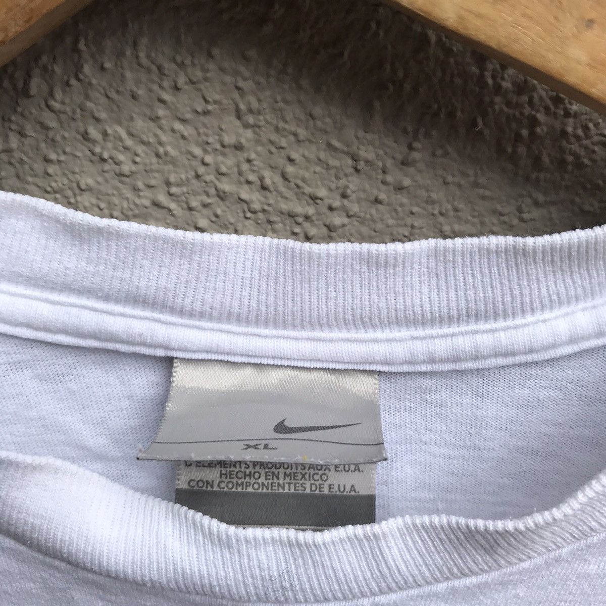 Nike Vintage NIKE Hoops basketball nba tee y2k Size US M / EU 48-50 / 2 - 4 Thumbnail