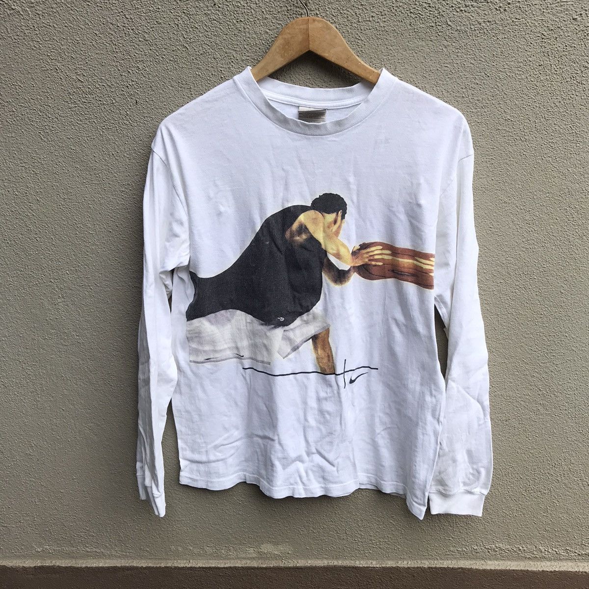 Nike Vintage NIKE Hoops basketball nba tee y2k Size US M / EU 48-50 / 2 - 1 Thumbnail