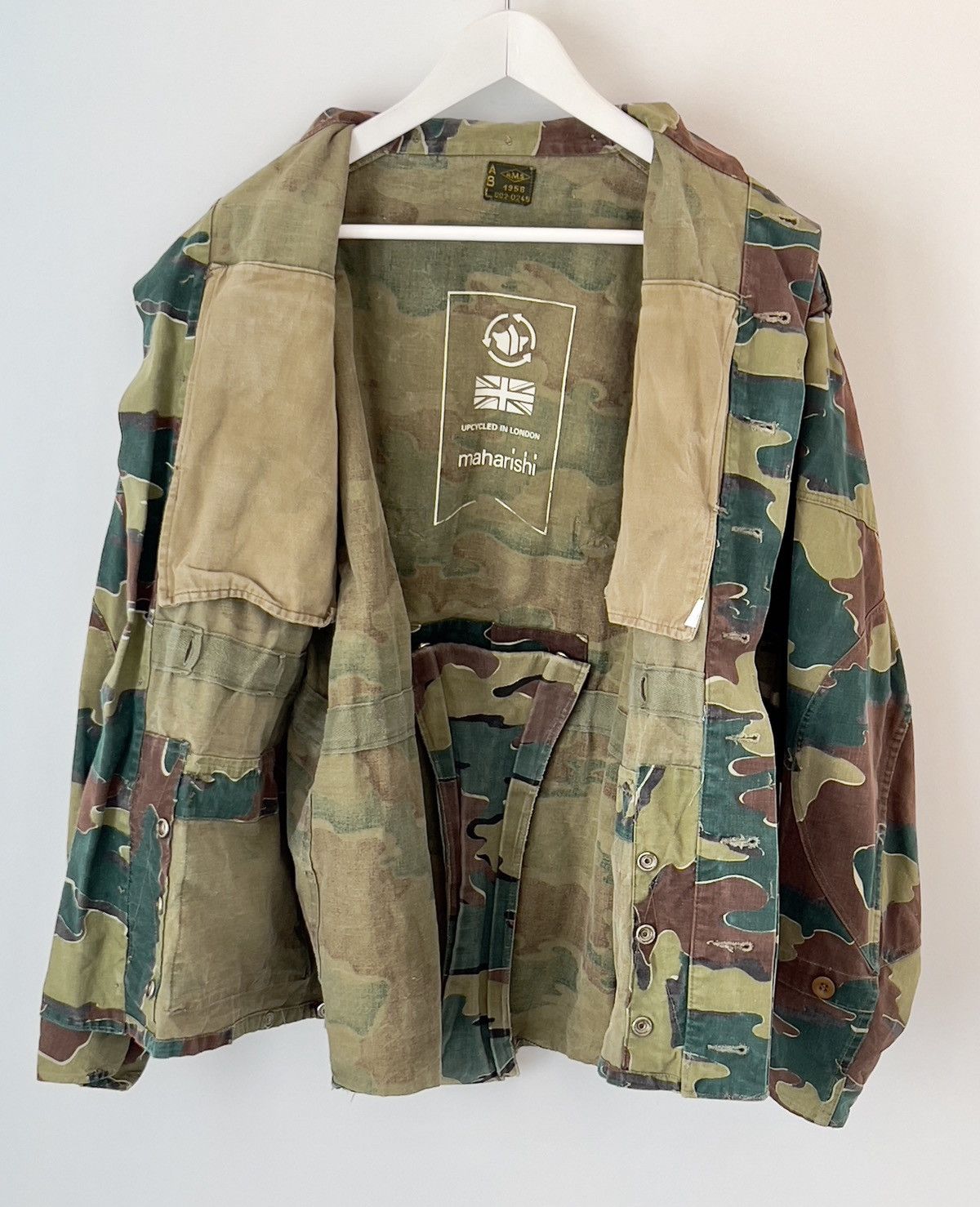 Maharishi 1 OF 1 UPCYCLED IN LONDON M65 Congo Smock Tiger Camo Painted Size US L / EU 52-54 / 3 - 15 Thumbnail