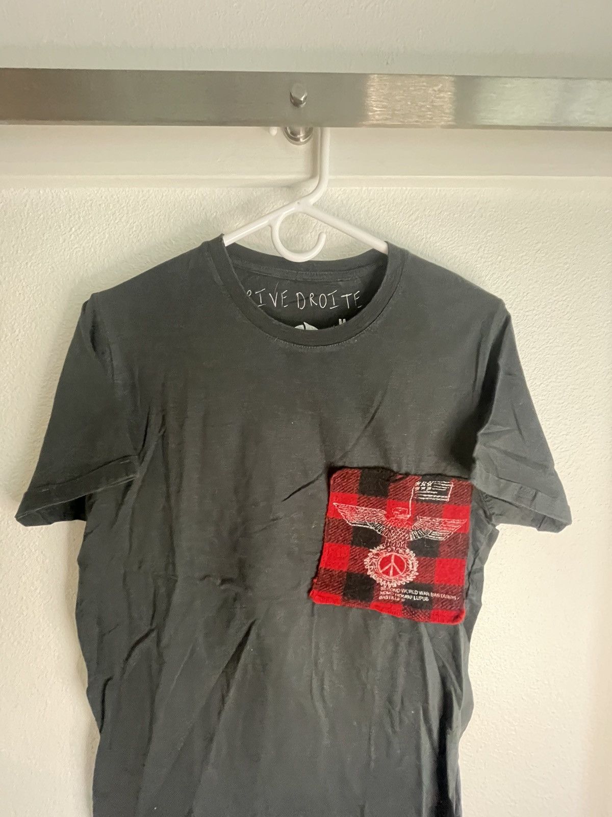 Jean-Michel Basquiat Bastille Rev Droite Medium Made in Italy Men’s Unisex Shirt Size US M / EU 48-50 / 2 - 1 Thumbnail