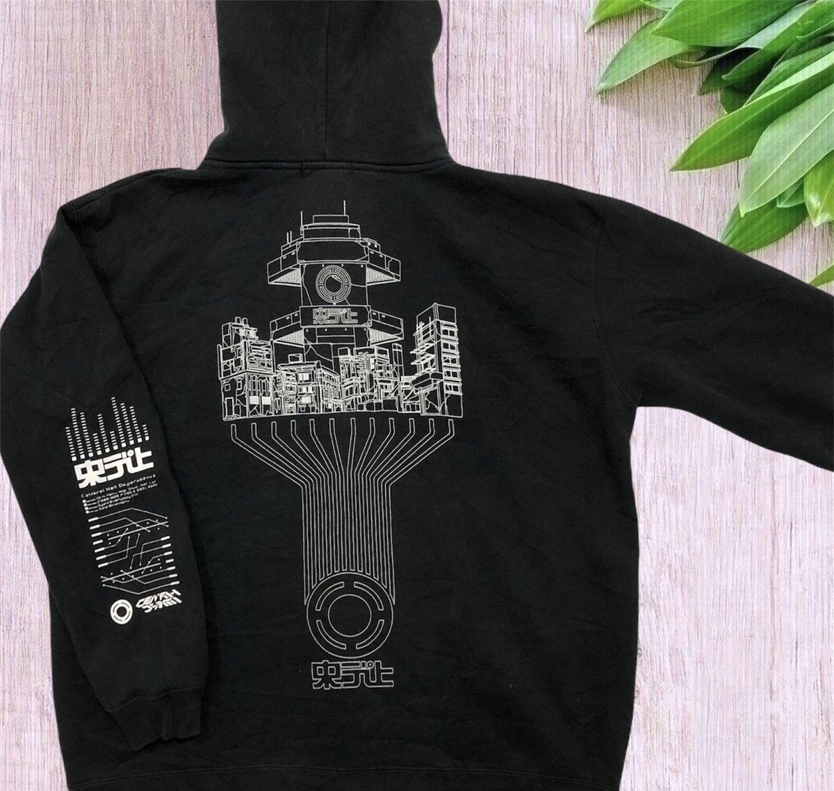 Japanese Brand Rare🔥Japanese Kanji Letter Zipper Hoodie sweatshirt Size US XL / EU 56 / 4 - 3 Thumbnail