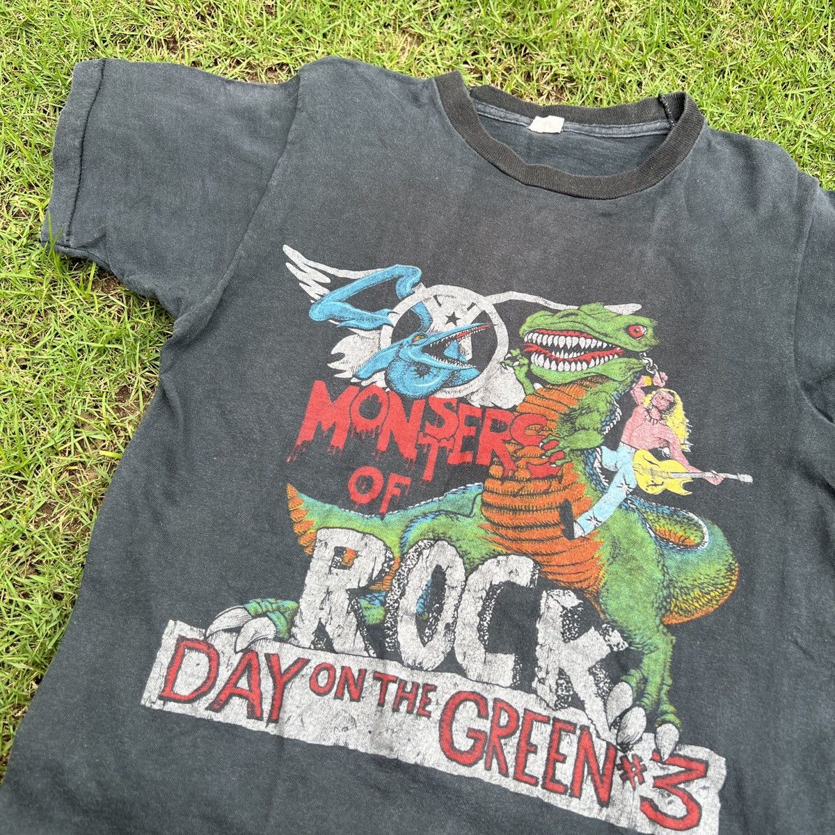 image of Band Tees x Made In USA VTG 1979 Day On The Green 3 Monsters Of Rock Tee Shirt Acdc in Black (Size 