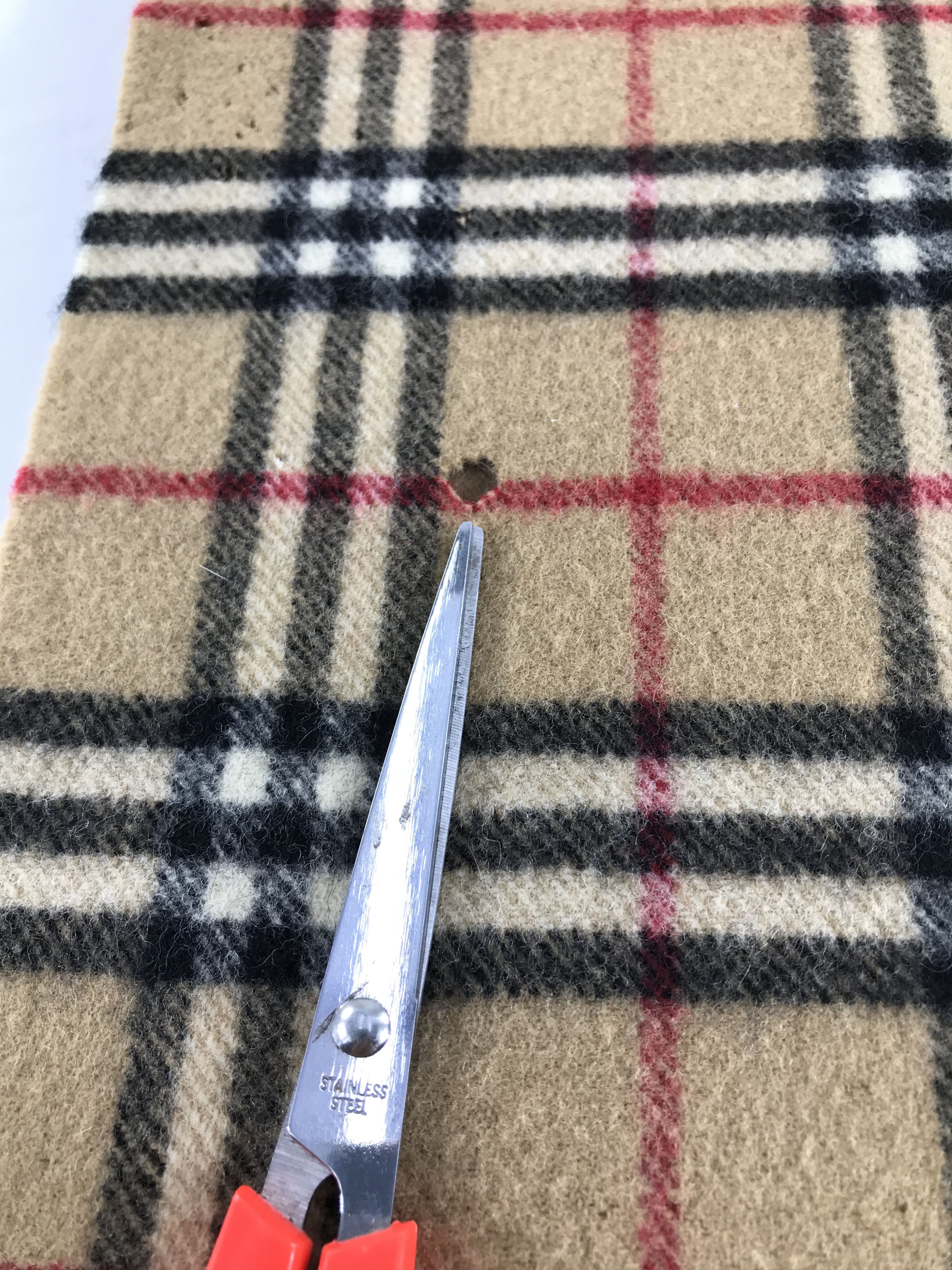 Burberry Burberrys Tan Nova Check Scarf Muffler Wool V435 Size ONE SIZE - 5 Thumbnail