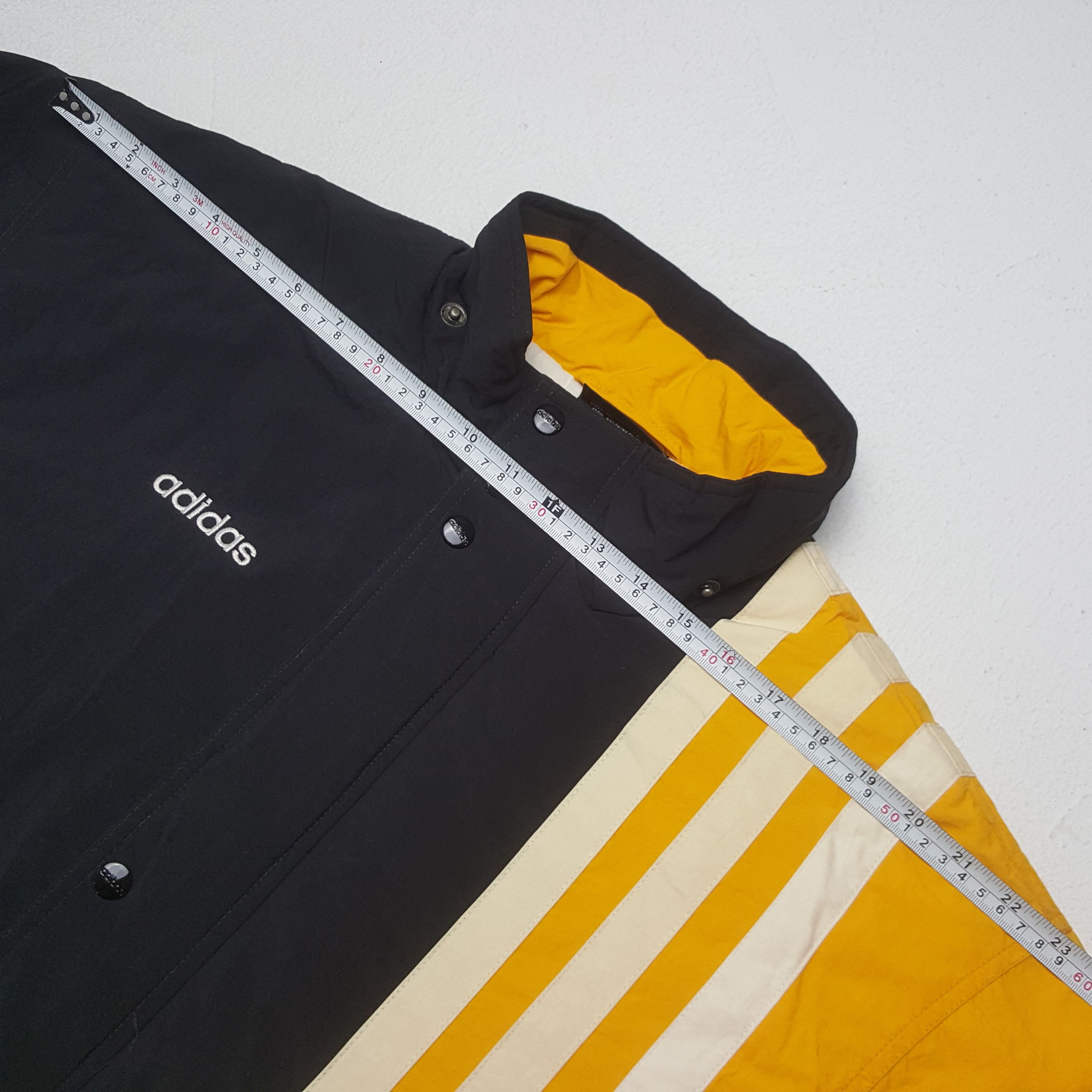 Adidas Vintage Adidas Sportwear Rare Design Windbreaker Jacket Size US L / EU 52-54 / 3 - 5 Thumbnail