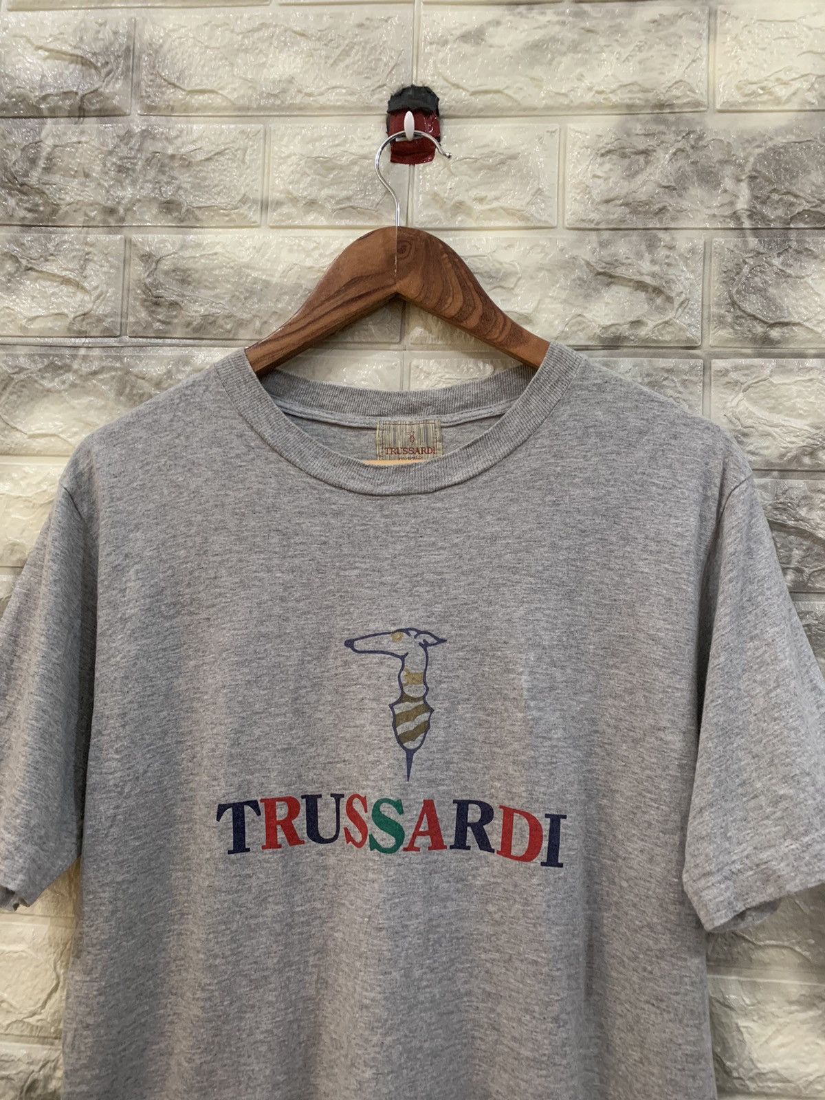 Trussardi Vintage Trussardi Multicolour Logo Tee Size US S / EU 44-46 / 1 - 5 Thumbnail