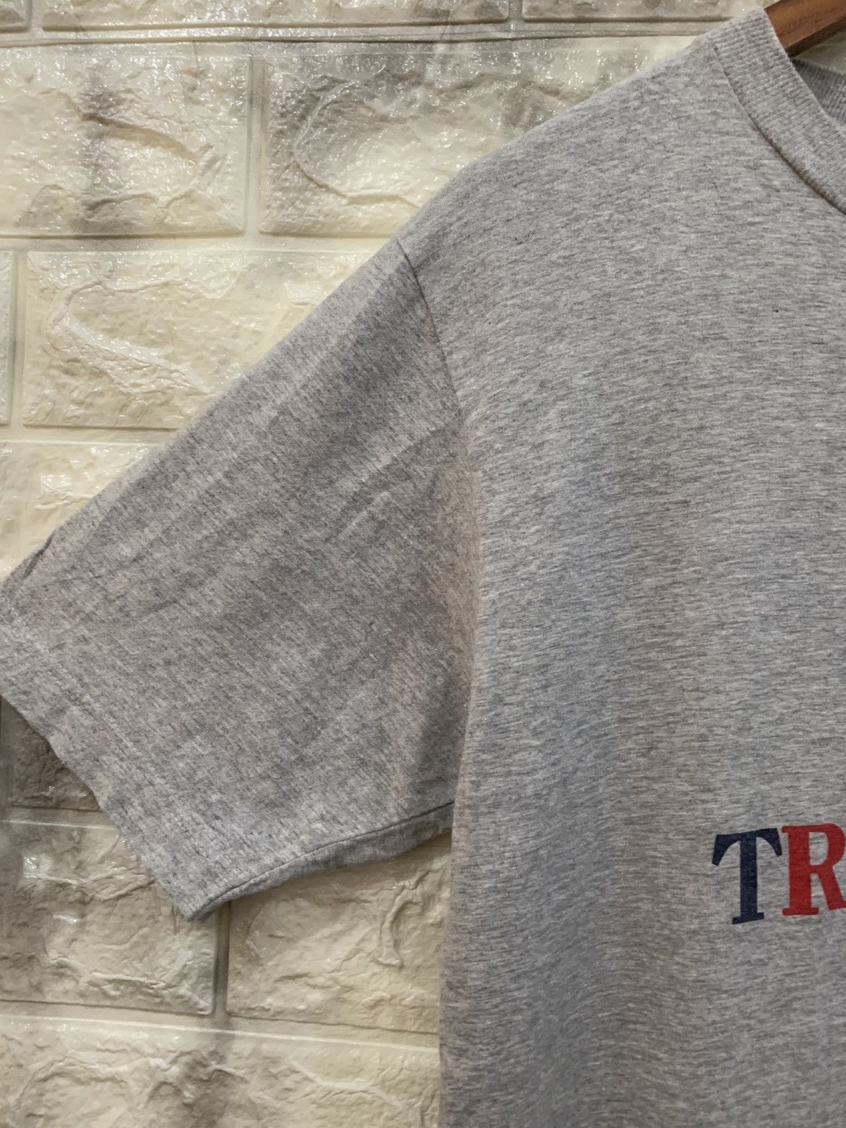 Trussardi Vintage Trussardi Multicolour Logo Tee Size US S / EU 44-46 / 1 - 7 Thumbnail