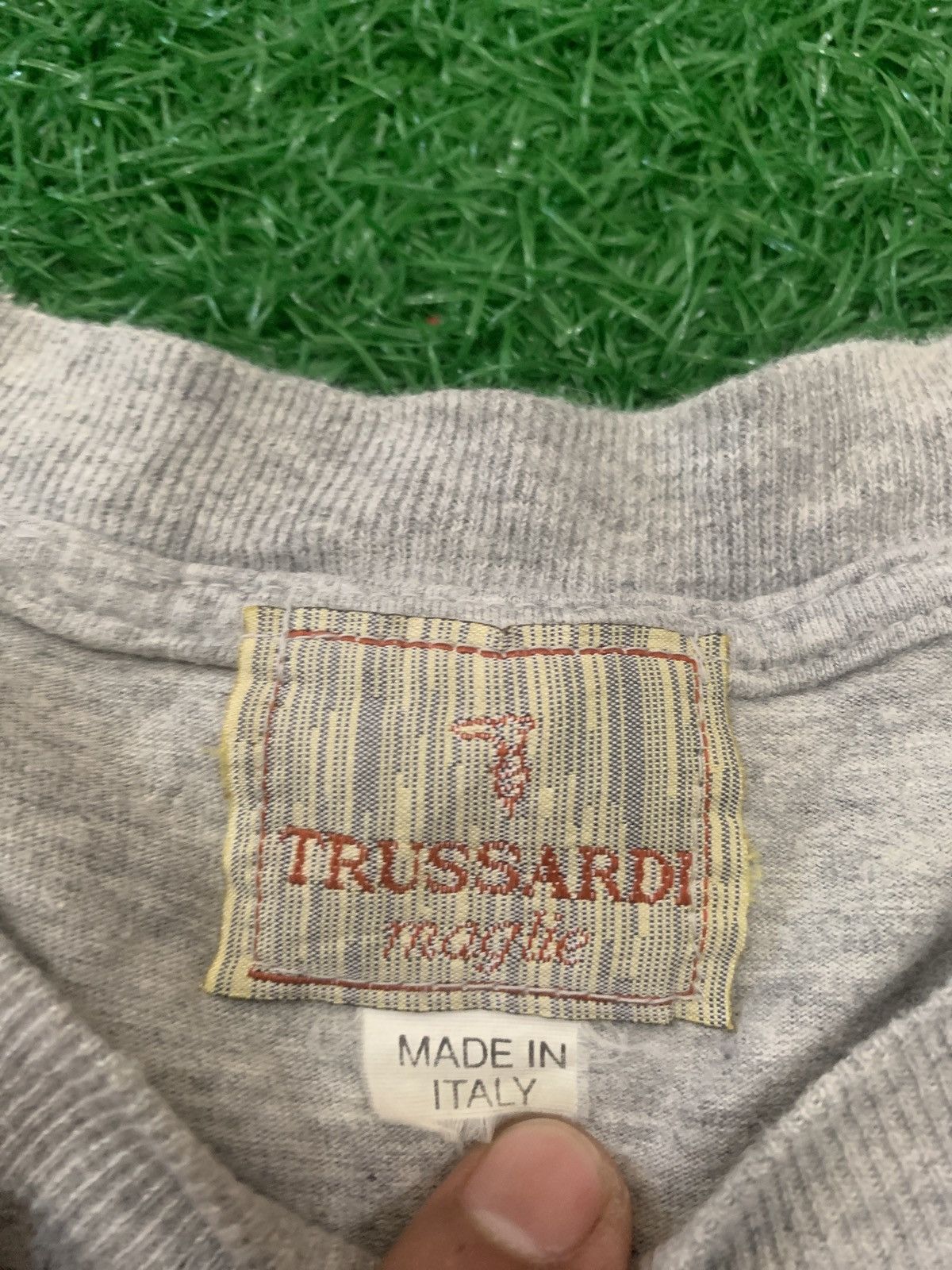 Trussardi Vintage Trussardi Multicolour Logo Tee Size US S / EU 44-46 / 1 - 10 Thumbnail