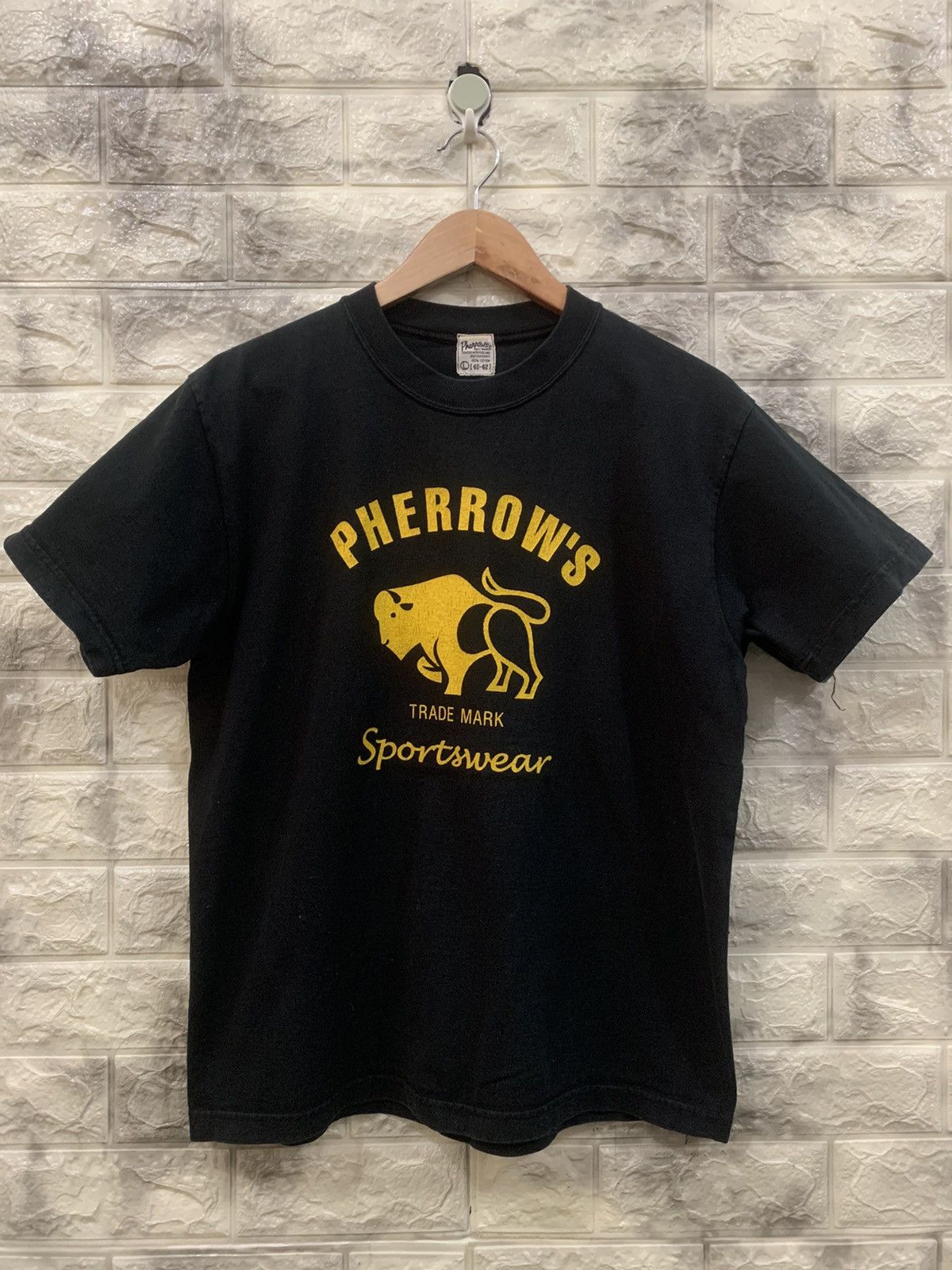 Vintage Pherrow’s Sportwear t-shirt
