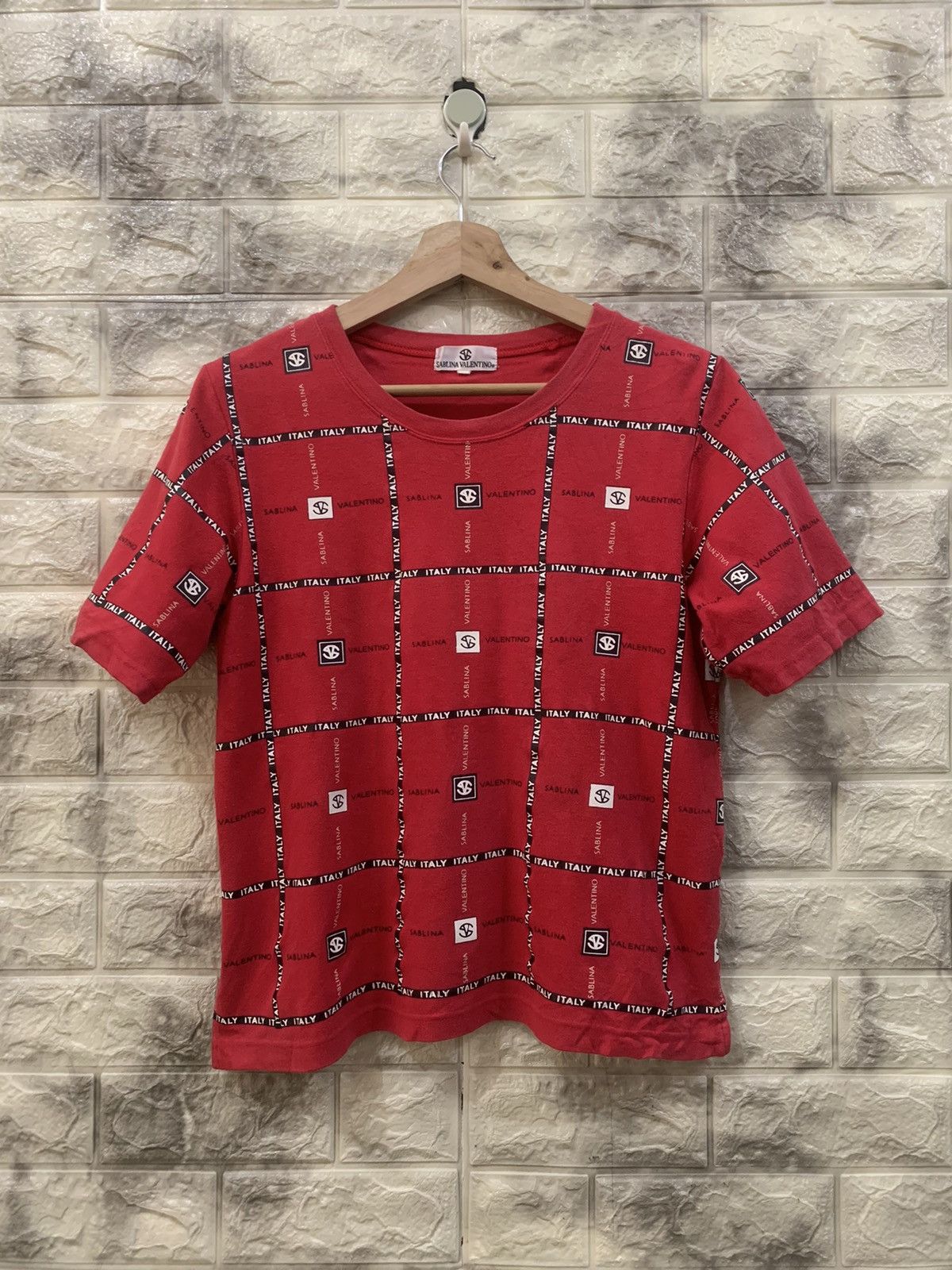 Vintage Vintage Sablina Valentino full logo tees Size US M / EU 48-50 / 2 - 2 Thumbnail
