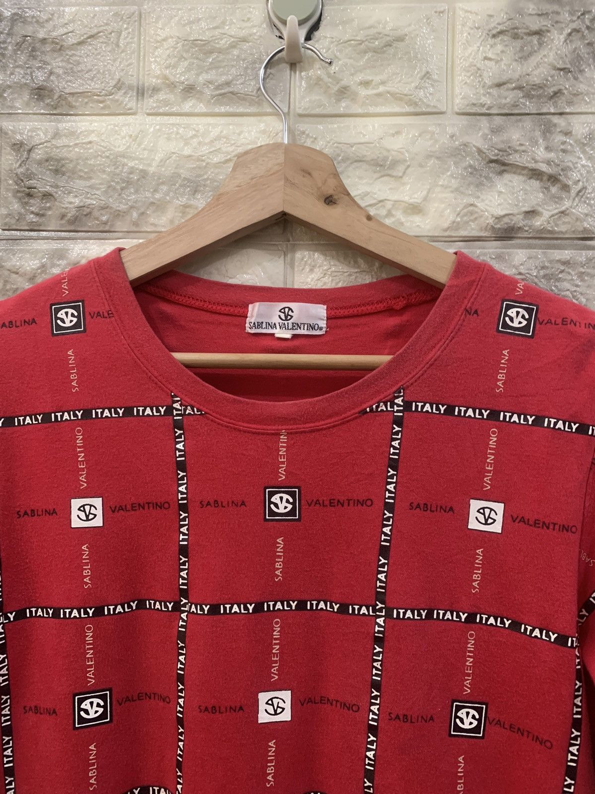 Vintage Vintage Sablina Valentino full logo tees Size US M / EU 48-50 / 2 - 5 Thumbnail