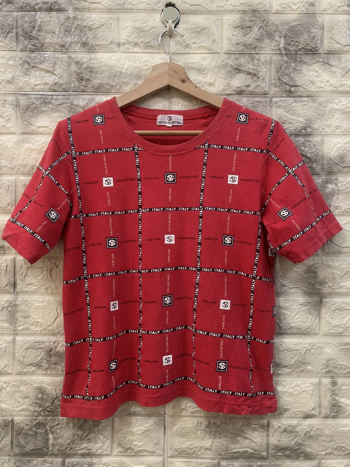 Vintage Vintage Sablina Valentino full logo tees Size US M / EU 48-50 / 2 - 1 Thumbnail