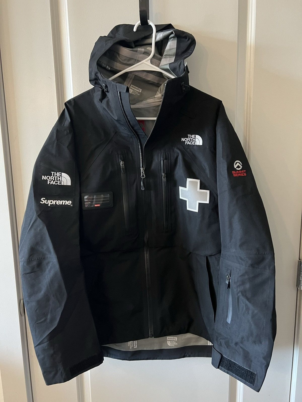 Supreme × The North Face Supreme North Face Summit Series Rescue Mountain  Pro Jacket | Grailed