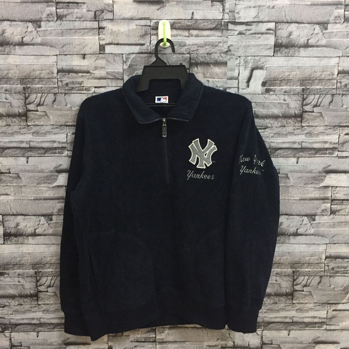 MLB Vintage New York Yankees sweatshirt logo embroidered Size US XL / EU 56 / 4 - 2 Thumbnail