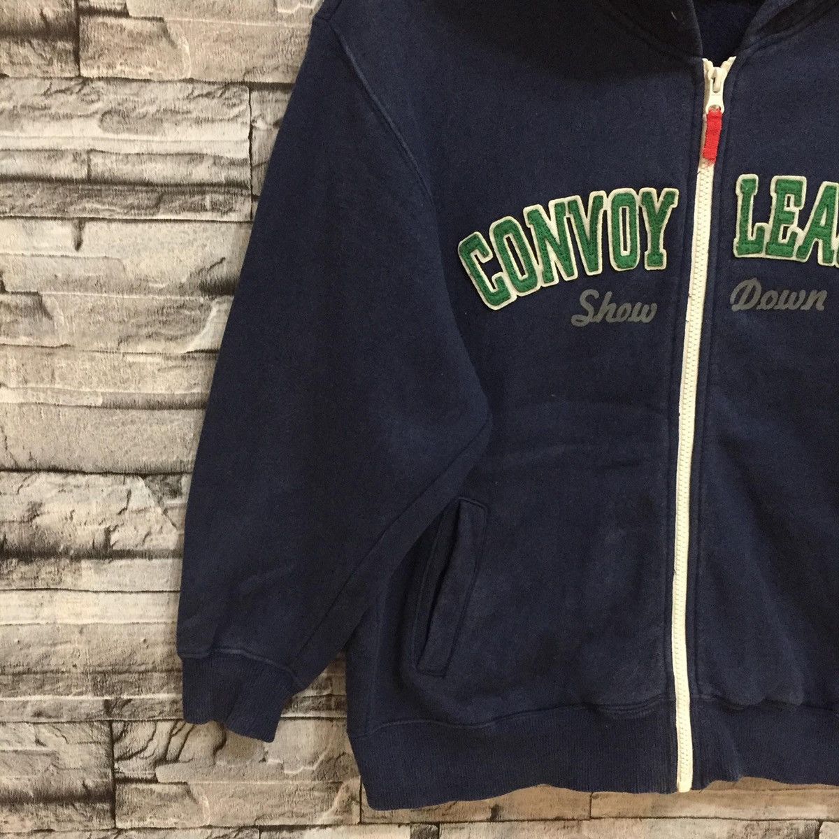 Vintage vintage Convoy hoodie logo embroidered size 140 kid fit S Size US S / EU 44-46 / 1 - 5 Thumbnail