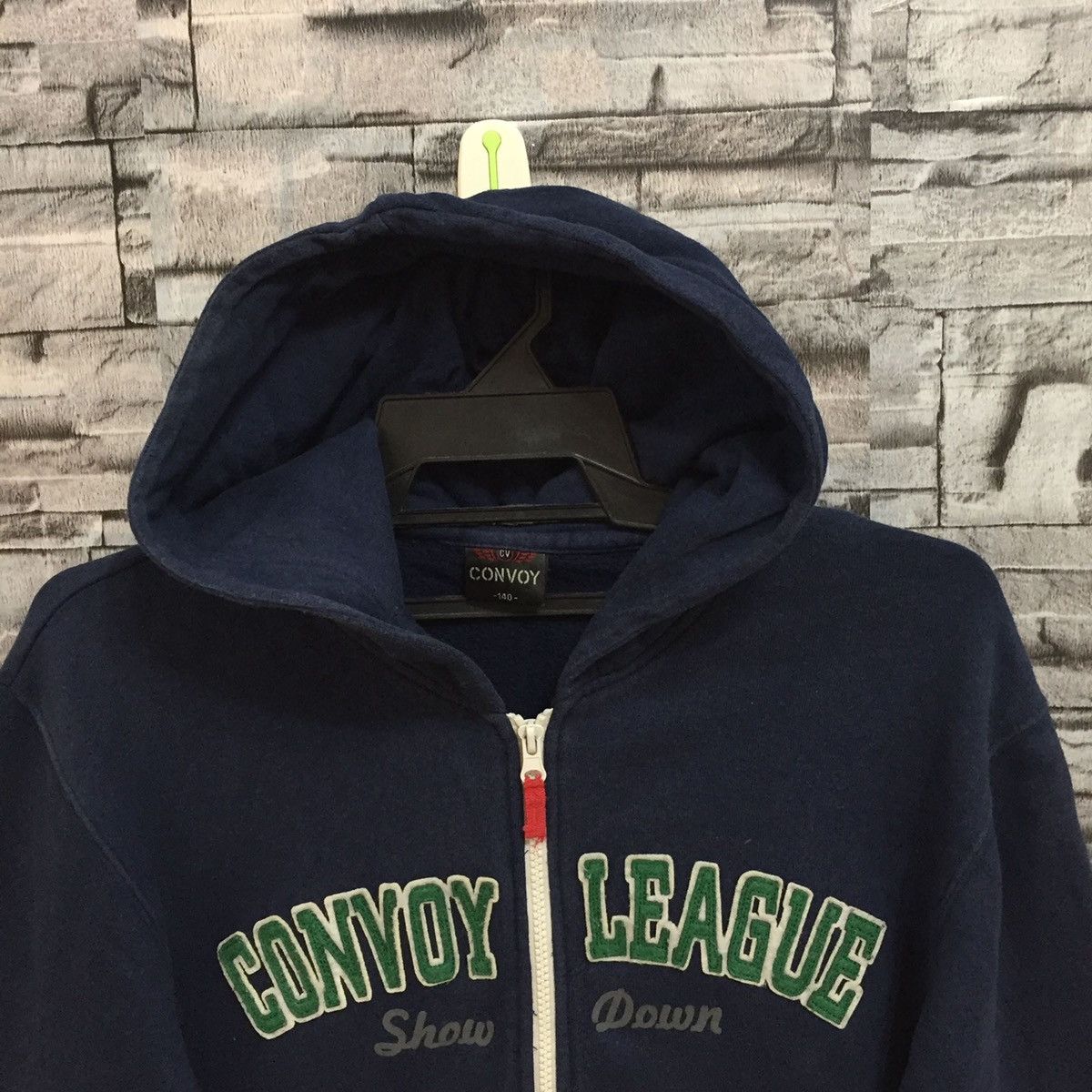 Vintage vintage Convoy hoodie logo embroidered size 140 kid fit S Size US S / EU 44-46 / 1 - 3 Thumbnail