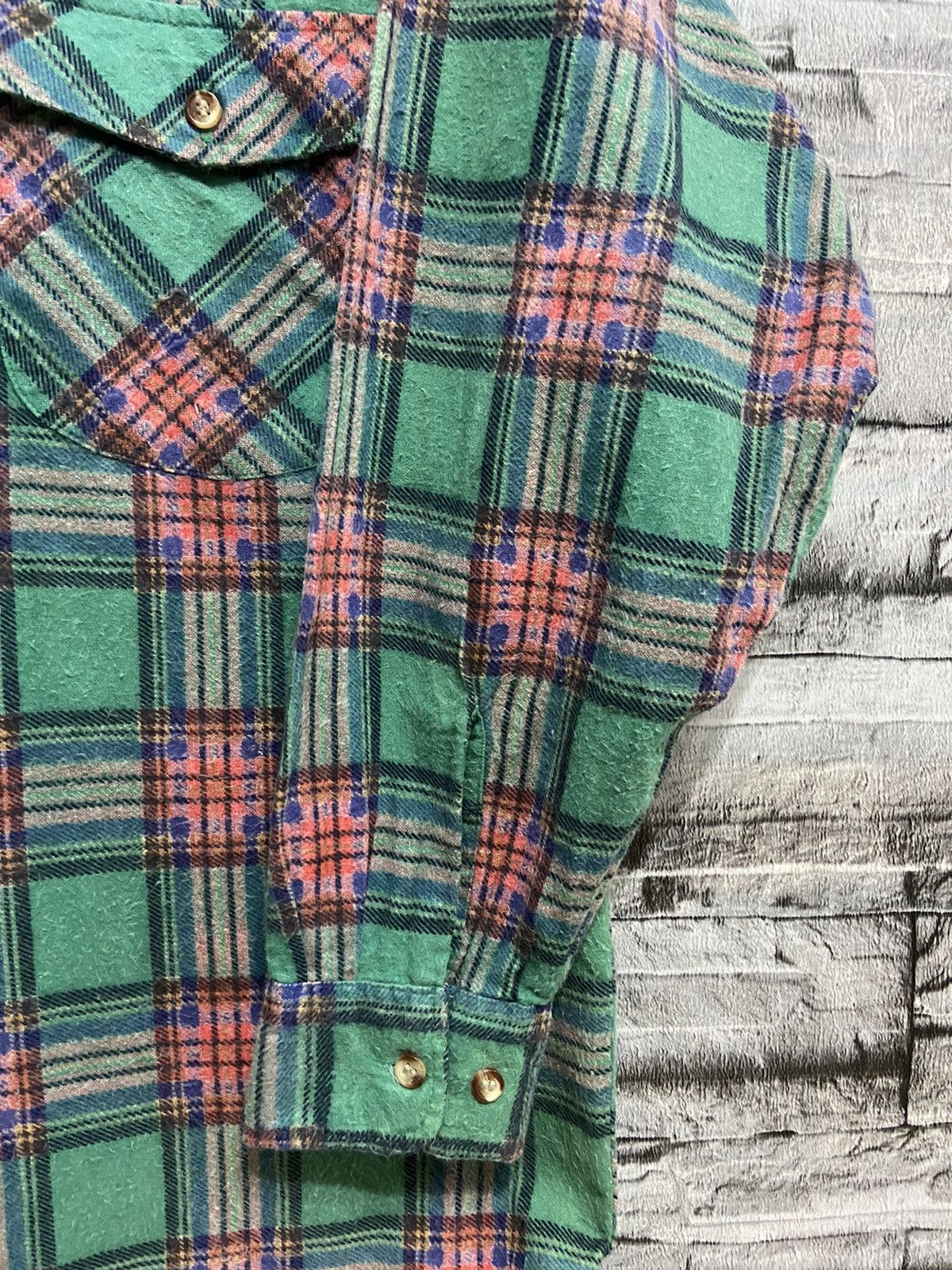 Flannel Vintage Flair Heirs Flannel Double Pocket plaid design Size US M / EU 48-50 / 2 - 5 Thumbnail
