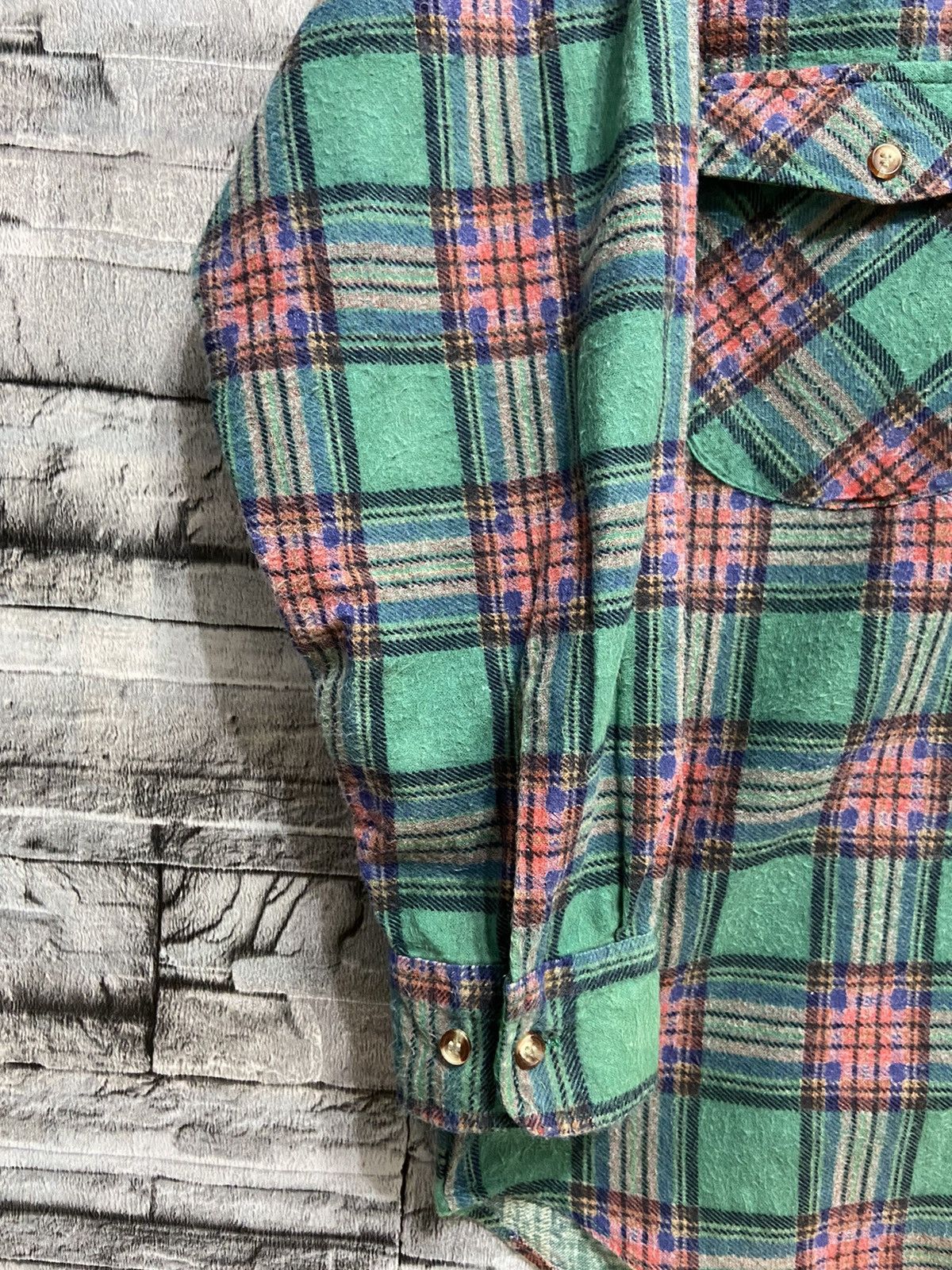 Flannel Vintage Flair Heirs Flannel Double Pocket plaid design Size US M / EU 48-50 / 2 - 4 Thumbnail