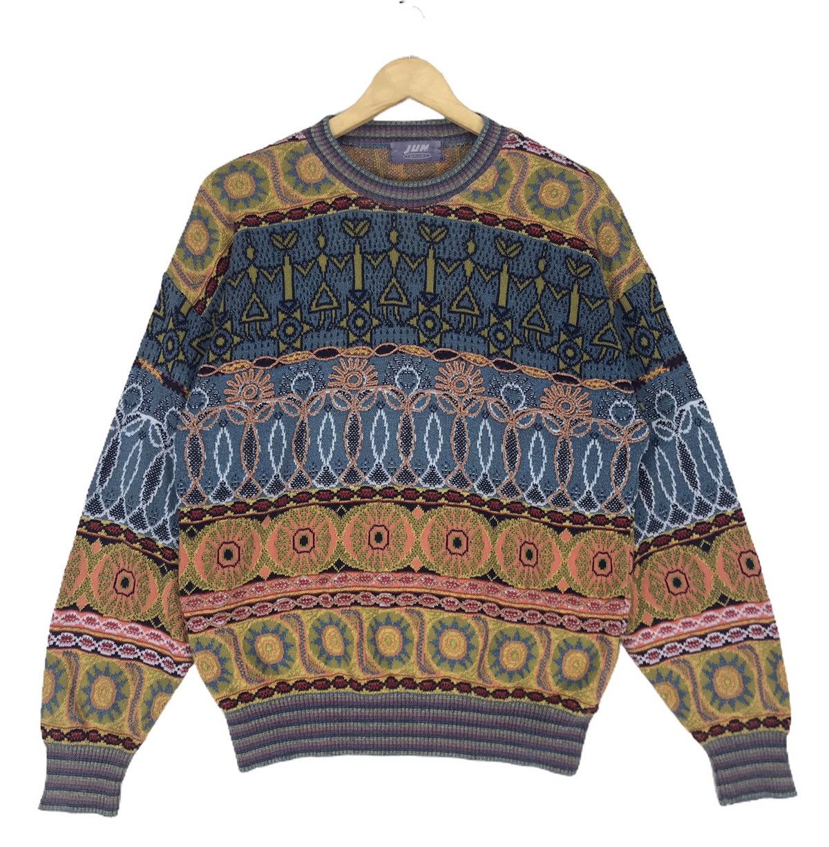 image of Art Jun Men Import Very Nice Sweater/sweatshirt (Size Small)