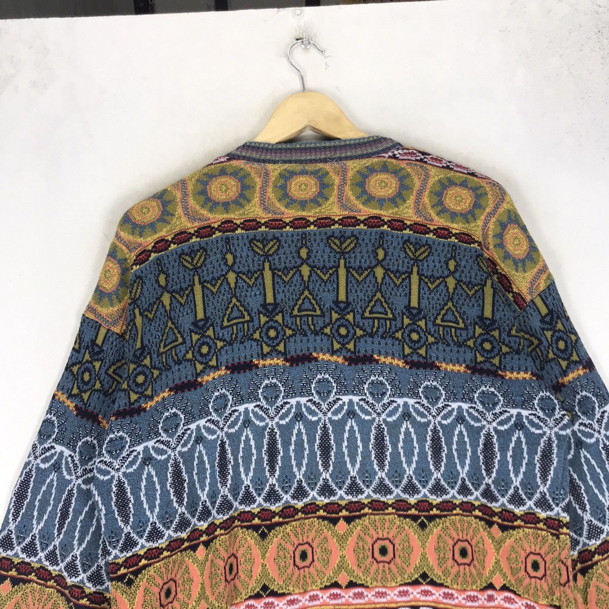 Japanese Brand 🔥Art Jun Men Import Very Nice Sweater/Sweatshirt Size US S / EU 44-46 / 1 - 11 Thumbnail