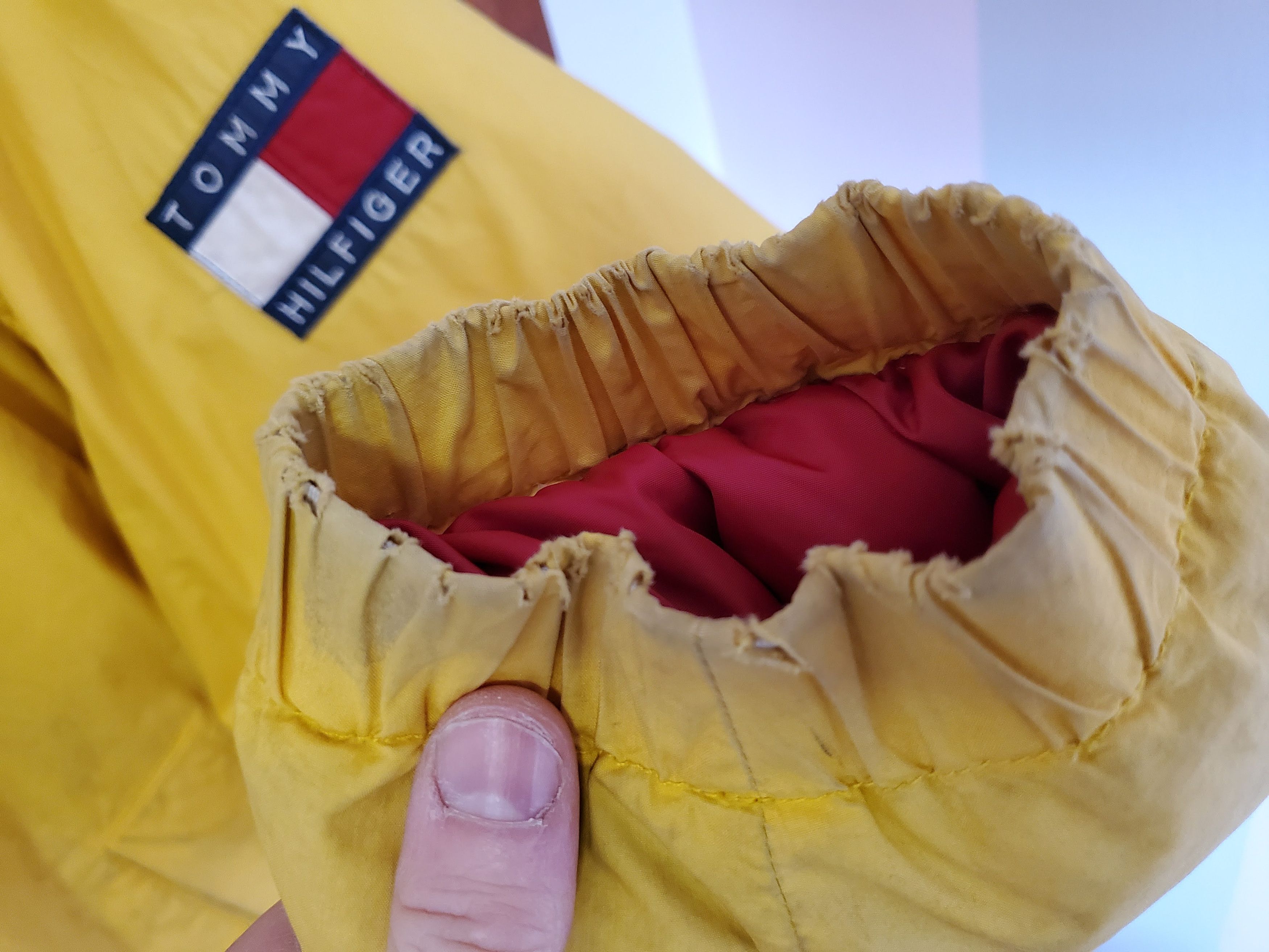 Tommy Hilfiger Vintage Hilfiger Puffer Jacket Size US XL / EU 56 / 4 - 6 Thumbnail