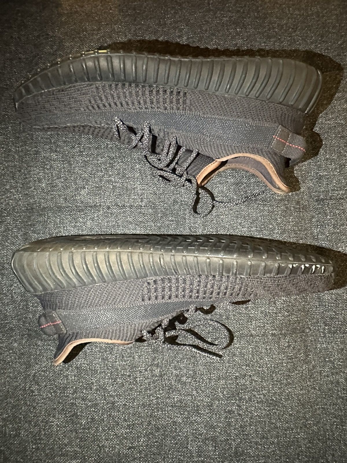 Adidas × Kanye West adidas Yeezy Boost 350 V2 Black Size US 11 / EU 44 - 3 Thumbnail