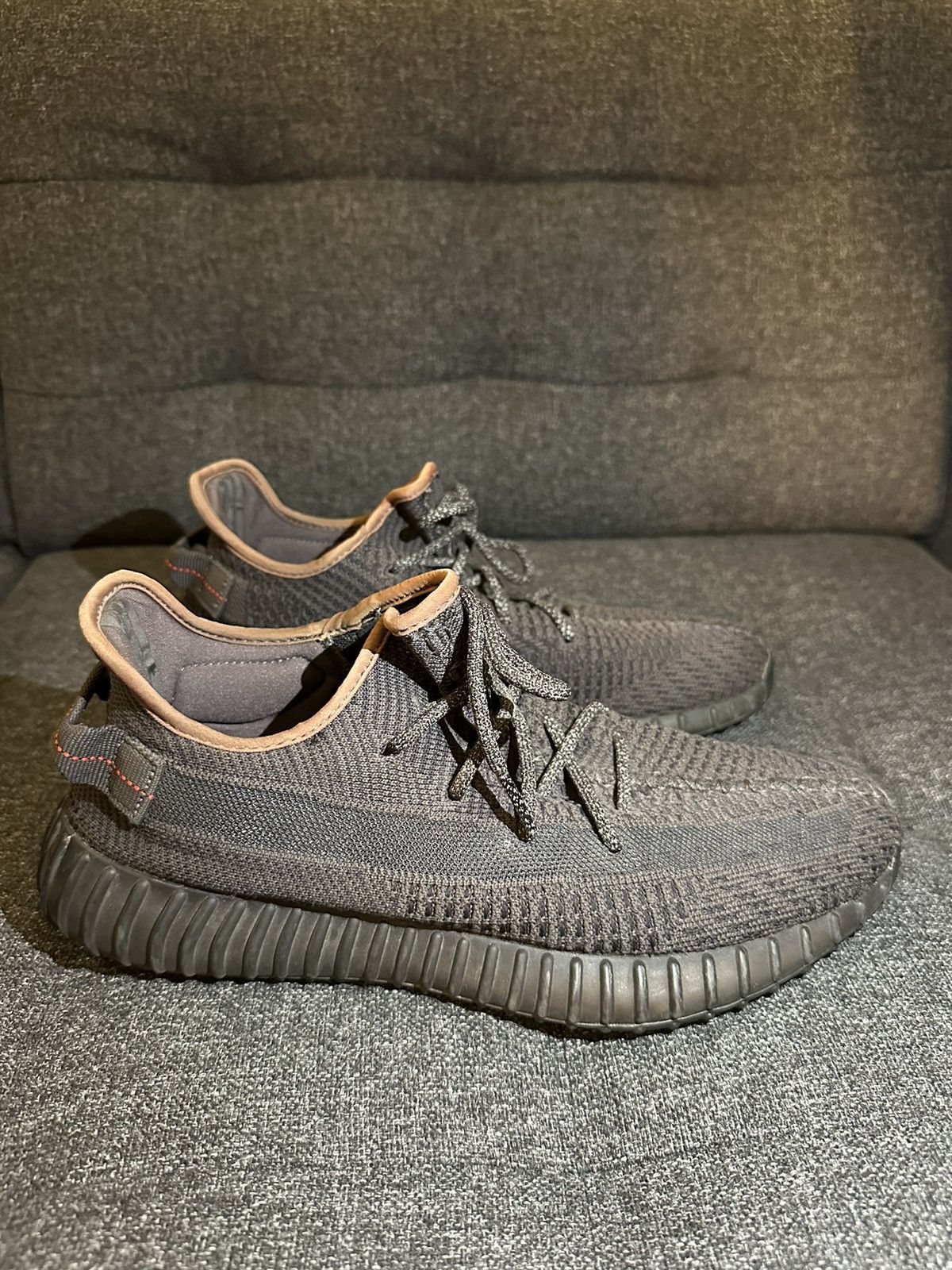 Adidas × Kanye West adidas Yeezy Boost 350 V2 Black Size US 11 / EU 44 - 1 Thumbnail