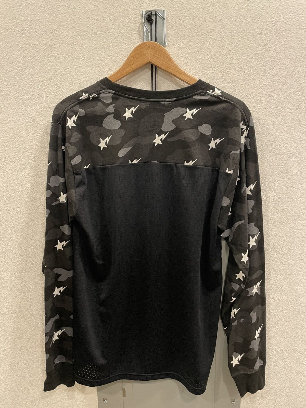 Bape × Black Scale BAPE Blvck Color Camo Long Sleeve Tee Size US L / EU 52-54 / 3 - 2 Thumbnail