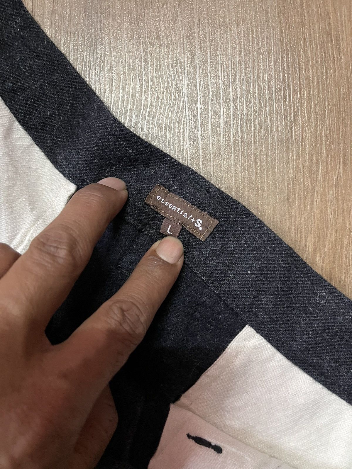 Essential+S Wool Cargo pants