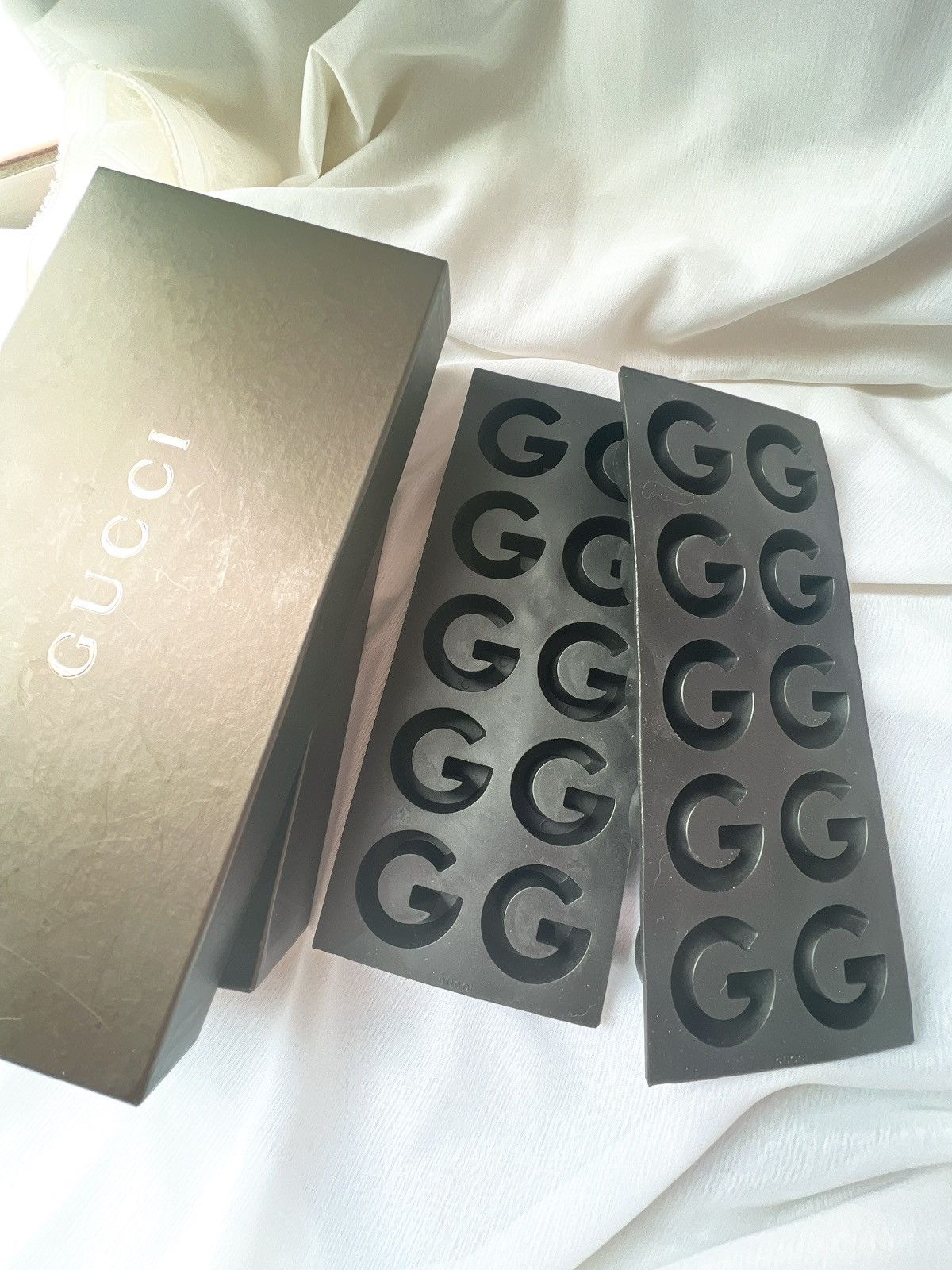 Gucci × Vintage 🔥 Rare! 1990’s Gucci Ice chocolate maker silicon mold tray Size ONE SIZE - 3 Thumbnail