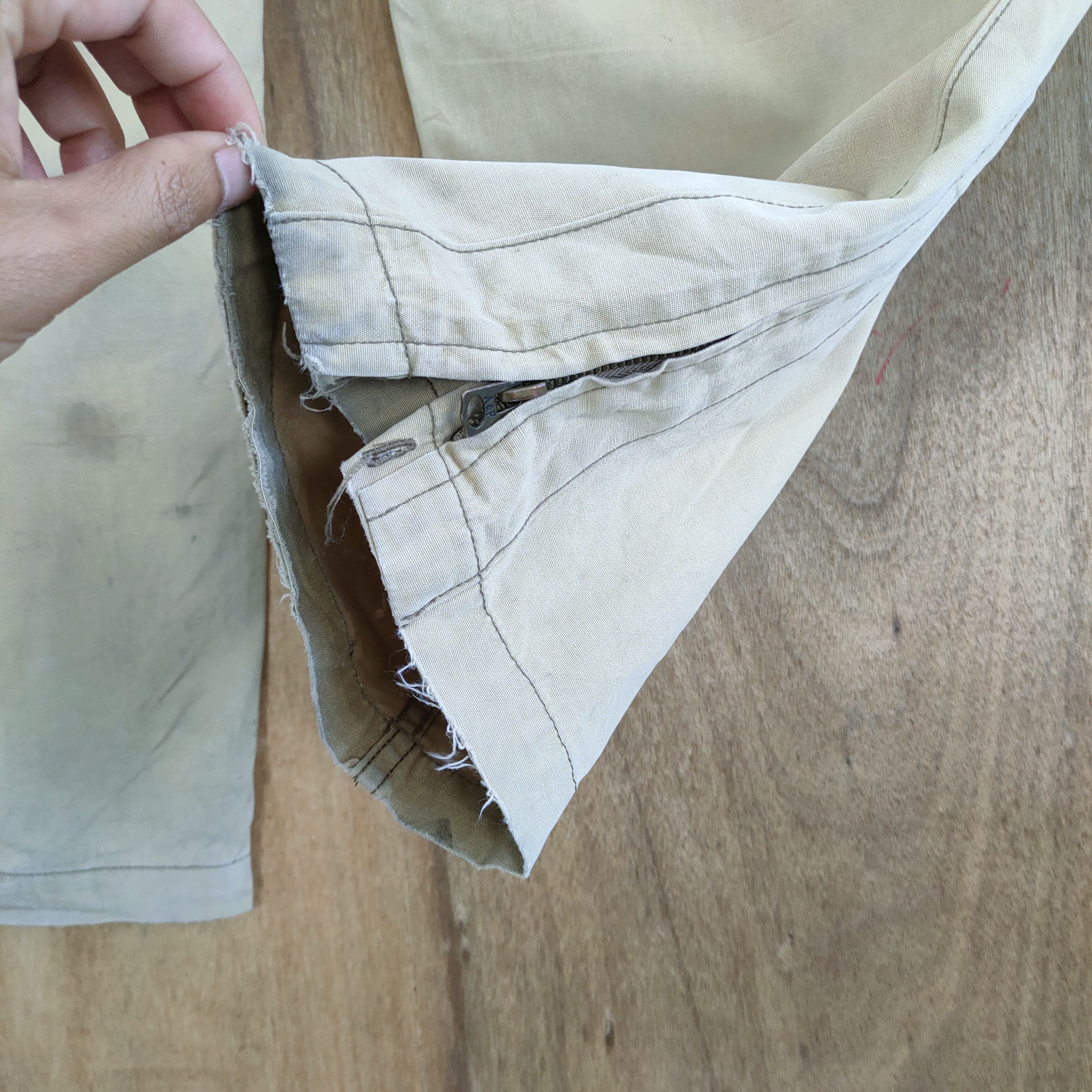 Abercrombie & Fitch ABERCROMBIE VINTAGE FADED BAGGY CARGO PANTS Size US 30 / EU 46 - 15 Thumbnail