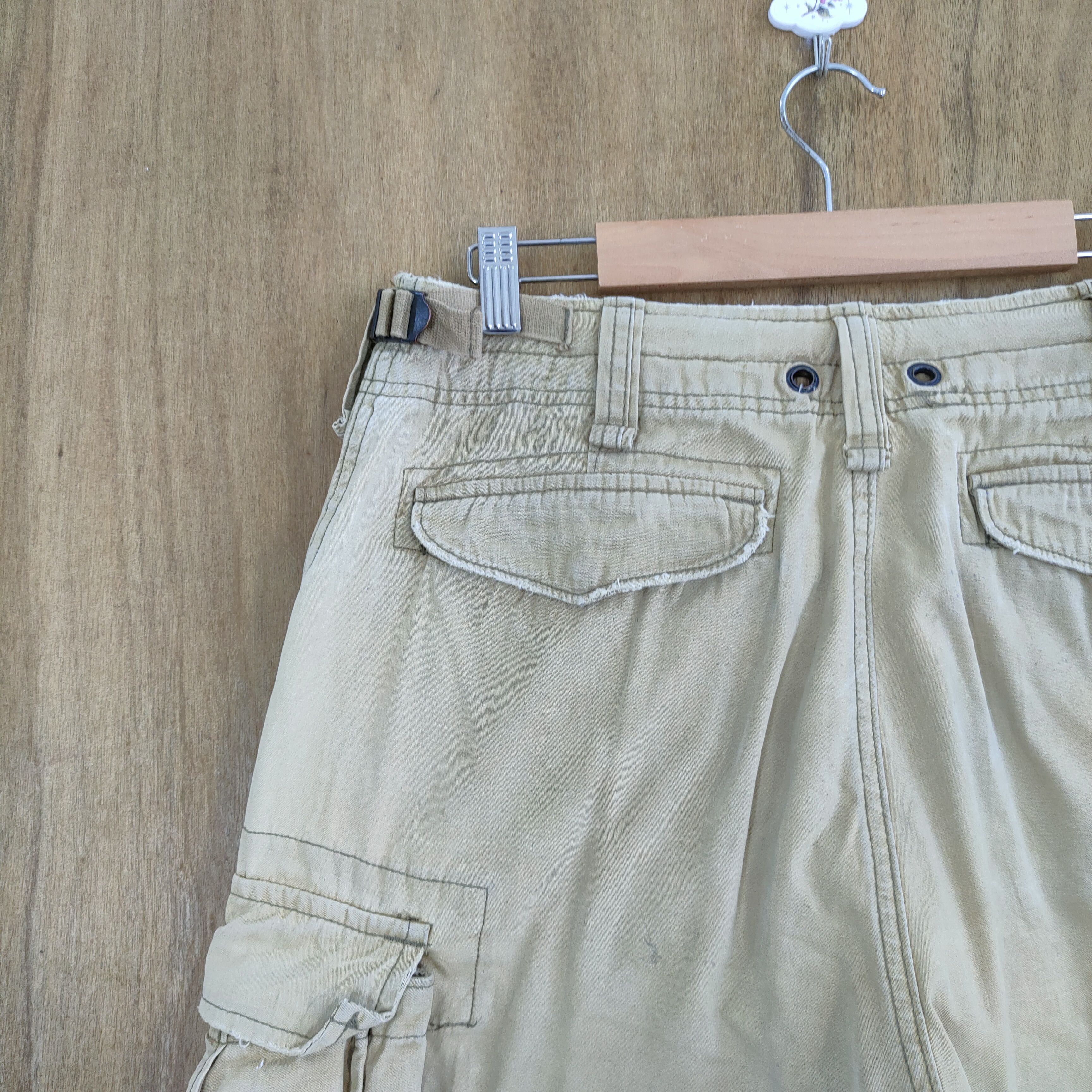 Abercrombie & Fitch ABERCROMBIE VINTAGE FADED BAGGY CARGO PANTS Size US 30 / EU 46 - 13 Thumbnail